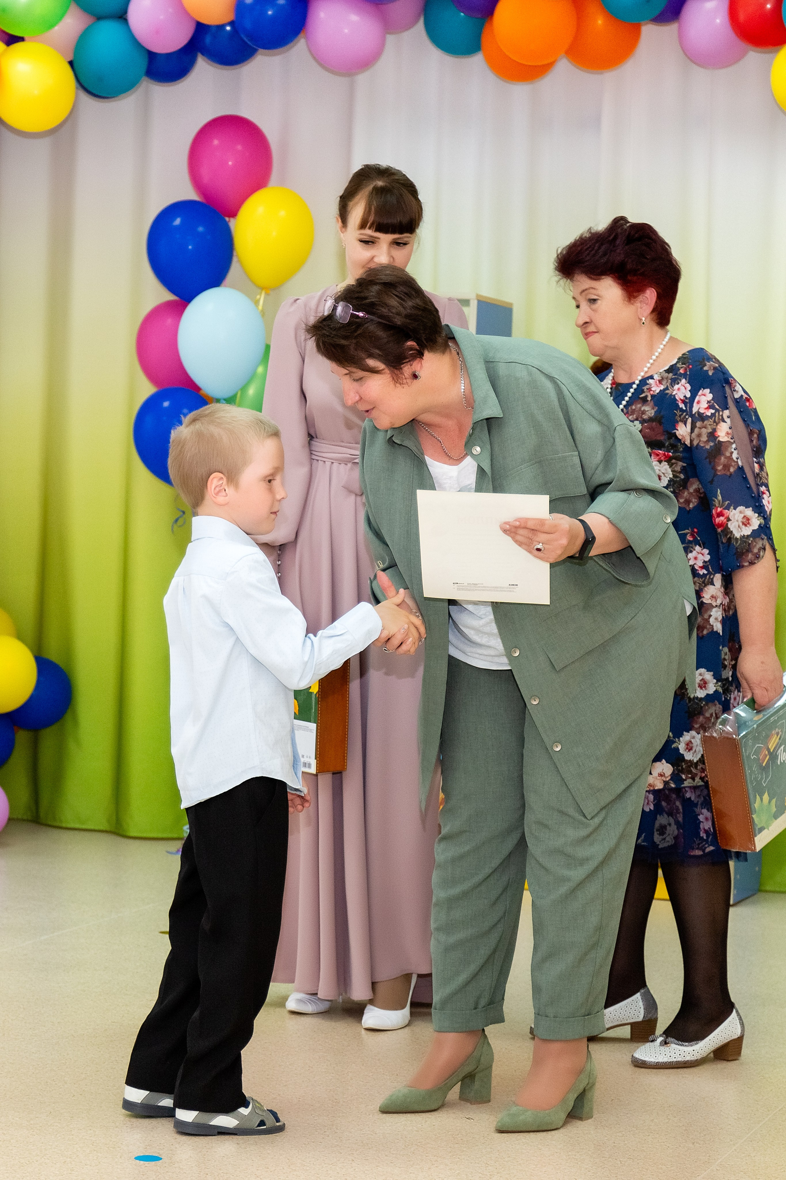 Выпускной. Детский сад «Тигрёнок». Стильный выпускной альбом Владивосток фотограф Вероника Мигачева