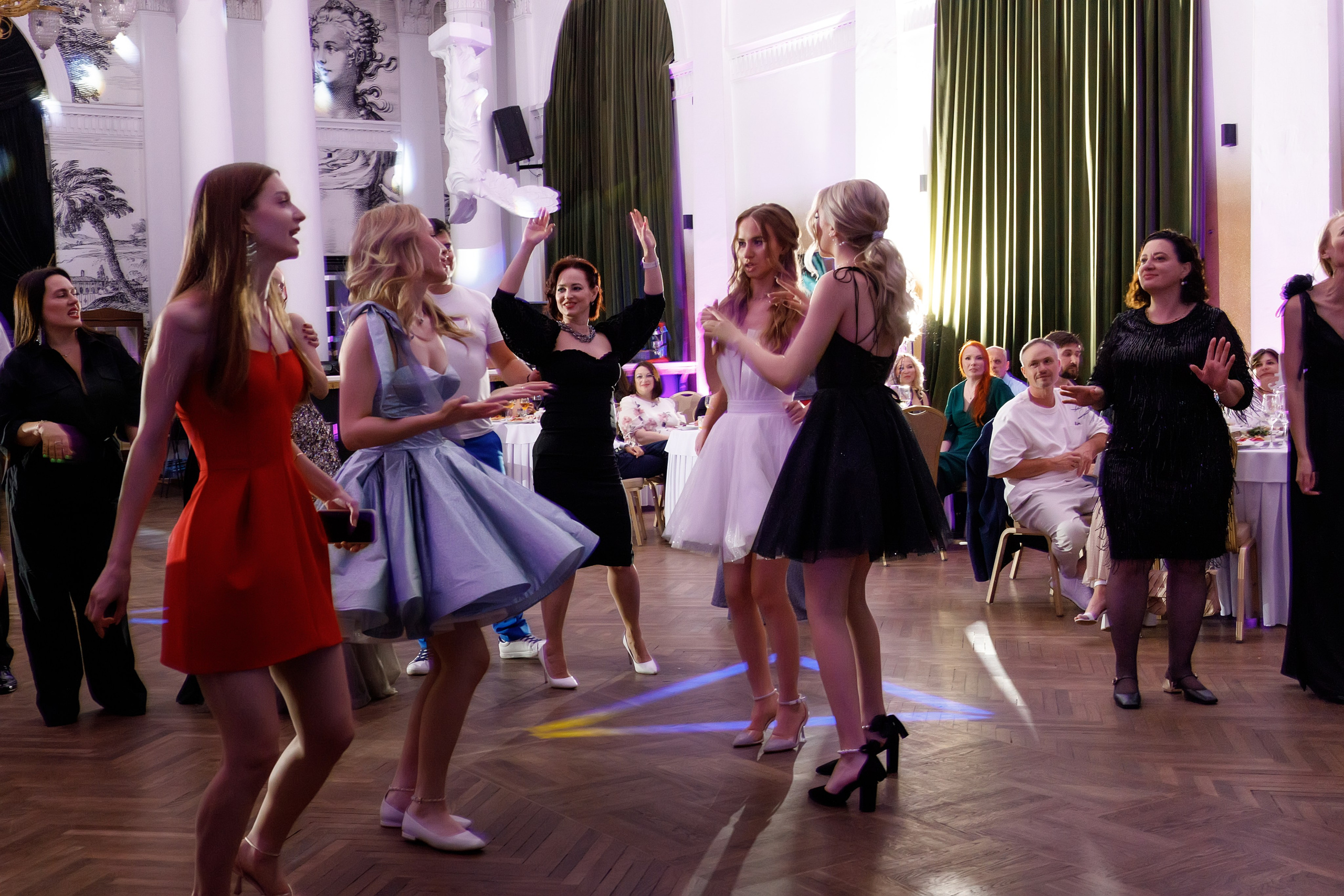 Выпускной, 11А. Татьяна Мирзоян