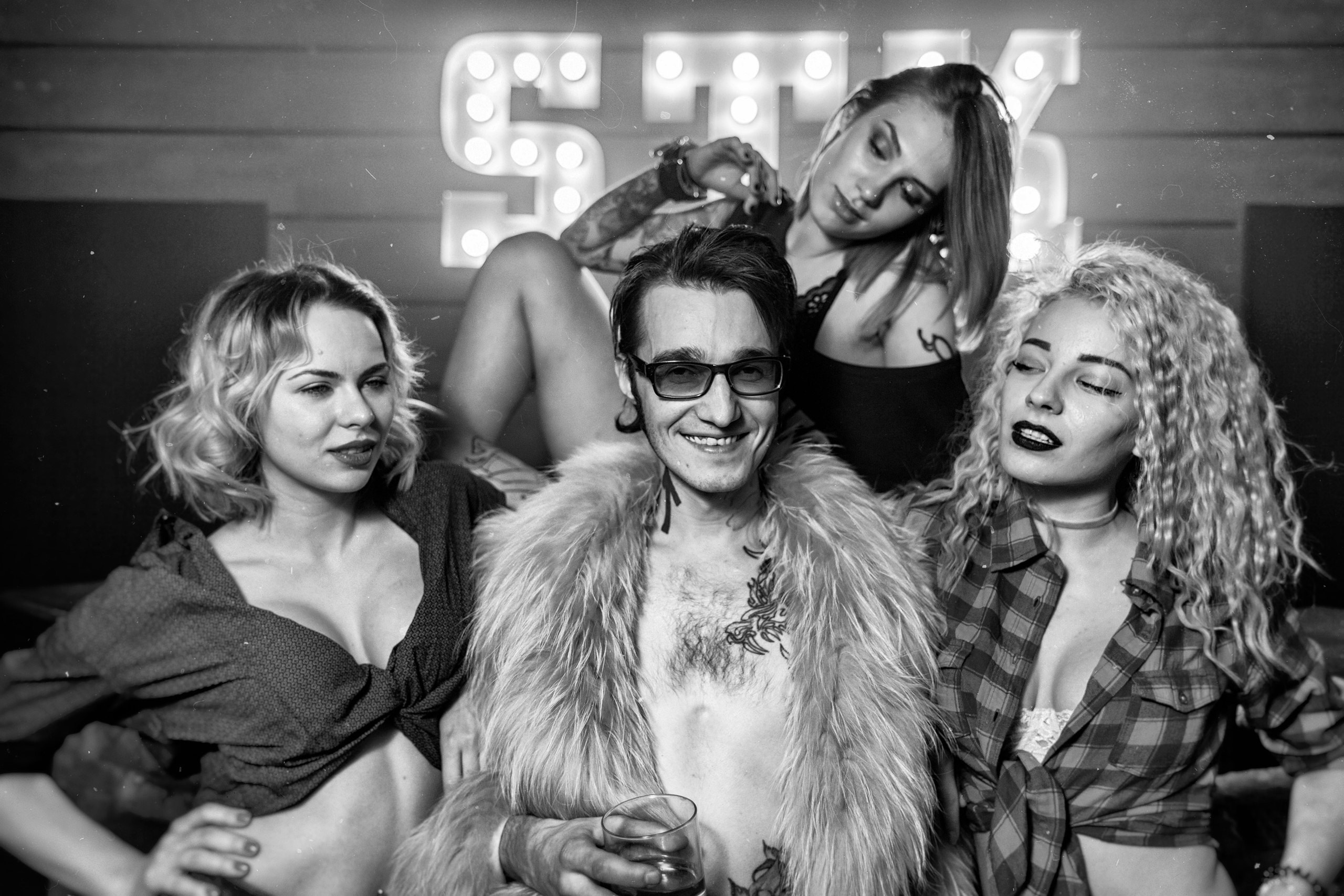 Постановочное фото. Ню Фотограф Александр Касымов Москва, фотосессии, Химки фотограф