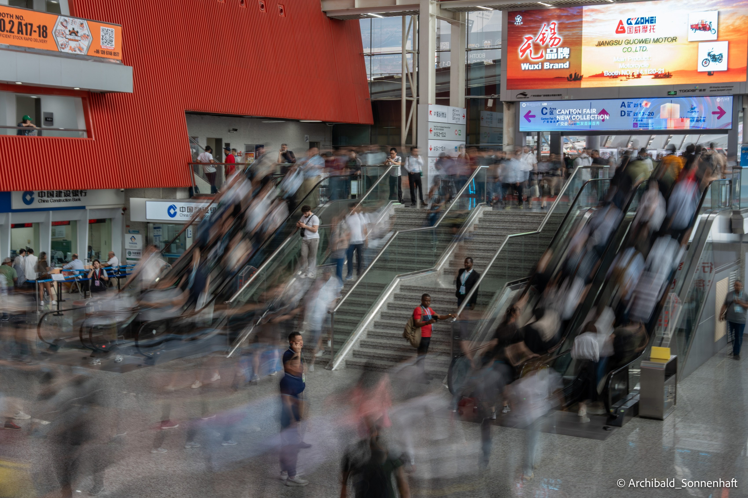Short trip to Canton fair. Photographer in Guangzhou, China. Archibald Sonnenhaft