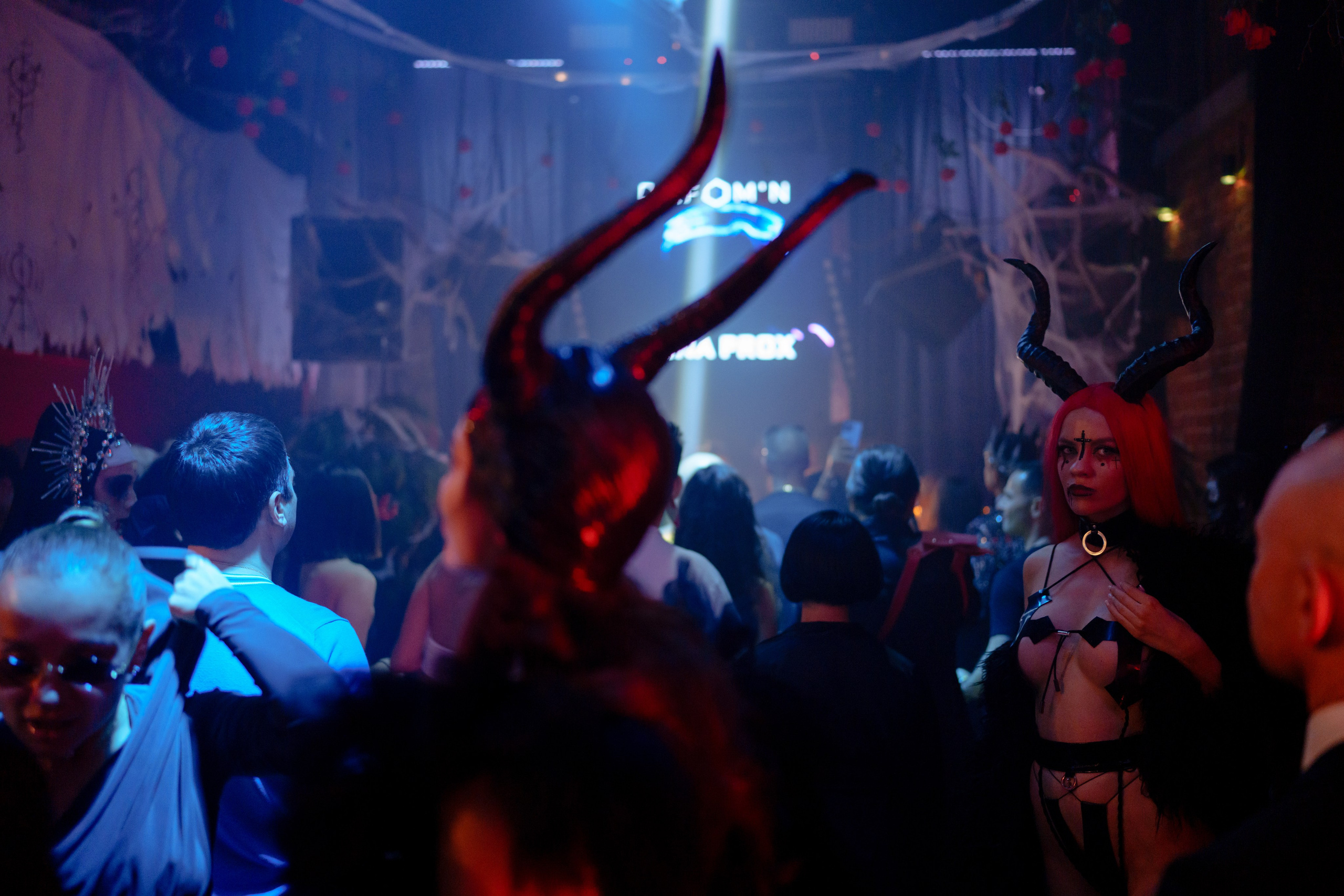 Фотограф на вечеринку с инфлюенсерами. Репортажный фотограф Москва Сергей Дружинин