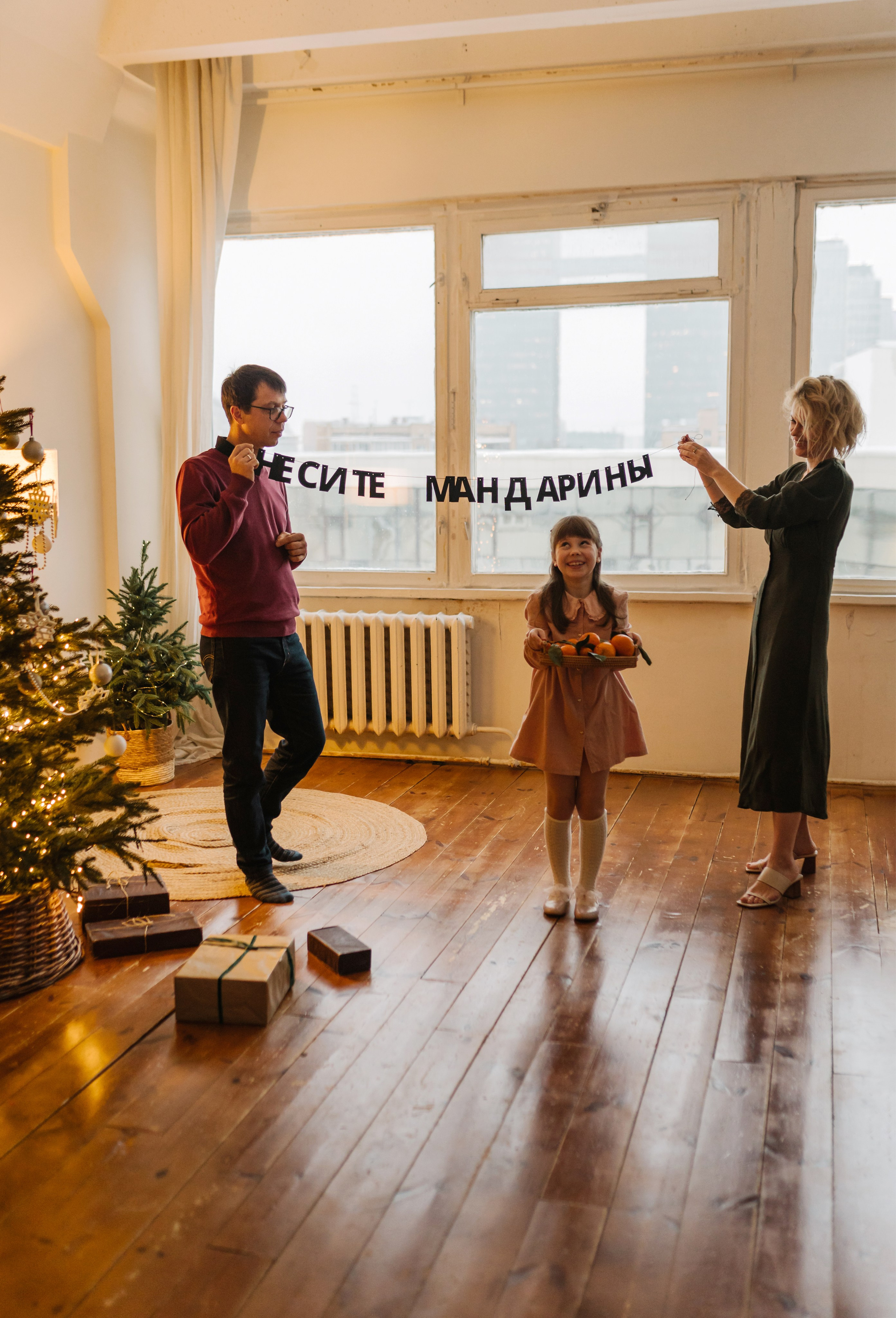 В студии. Семейный фотограф Москва Путилково Гуляшова Екатерина