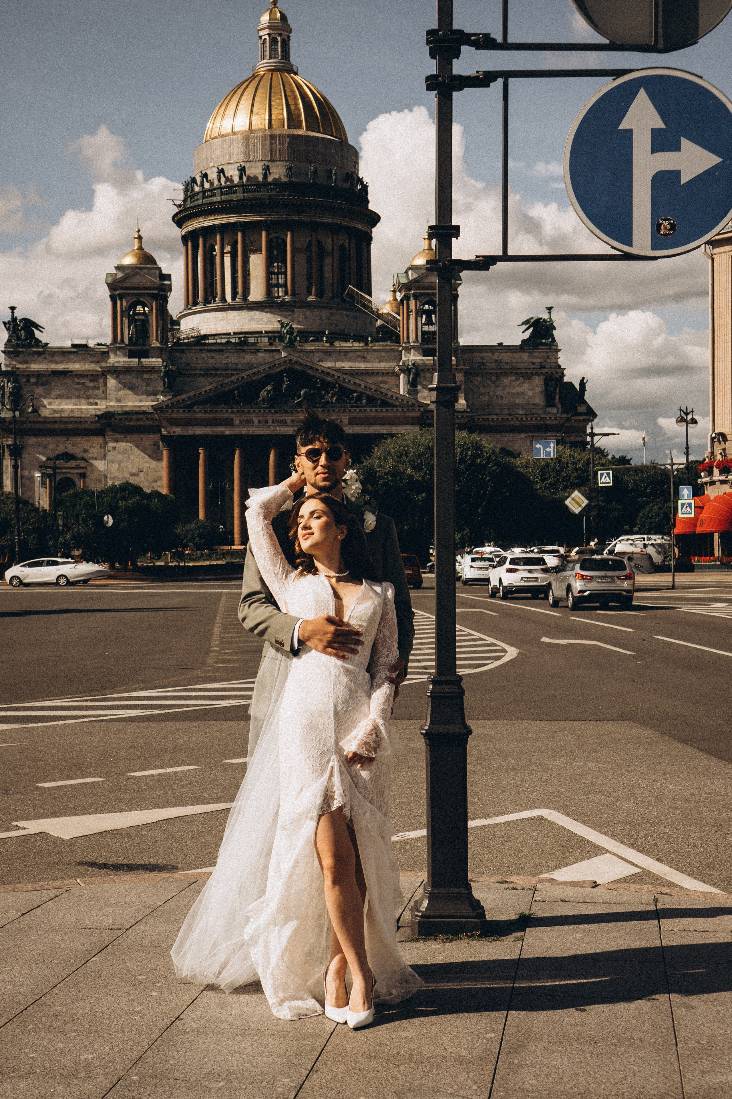 СВАДЕБНАЯ ПРОГУЛКА ВОЗЕ ИСАИКЕВСКОГО СОБОРА АСТОРИИ И ЗАКОНОДАЛЕТНОГО СОБРАНИЯ. Профессиональный фотограф, Санкт-Петербург — Виктория Богомолова