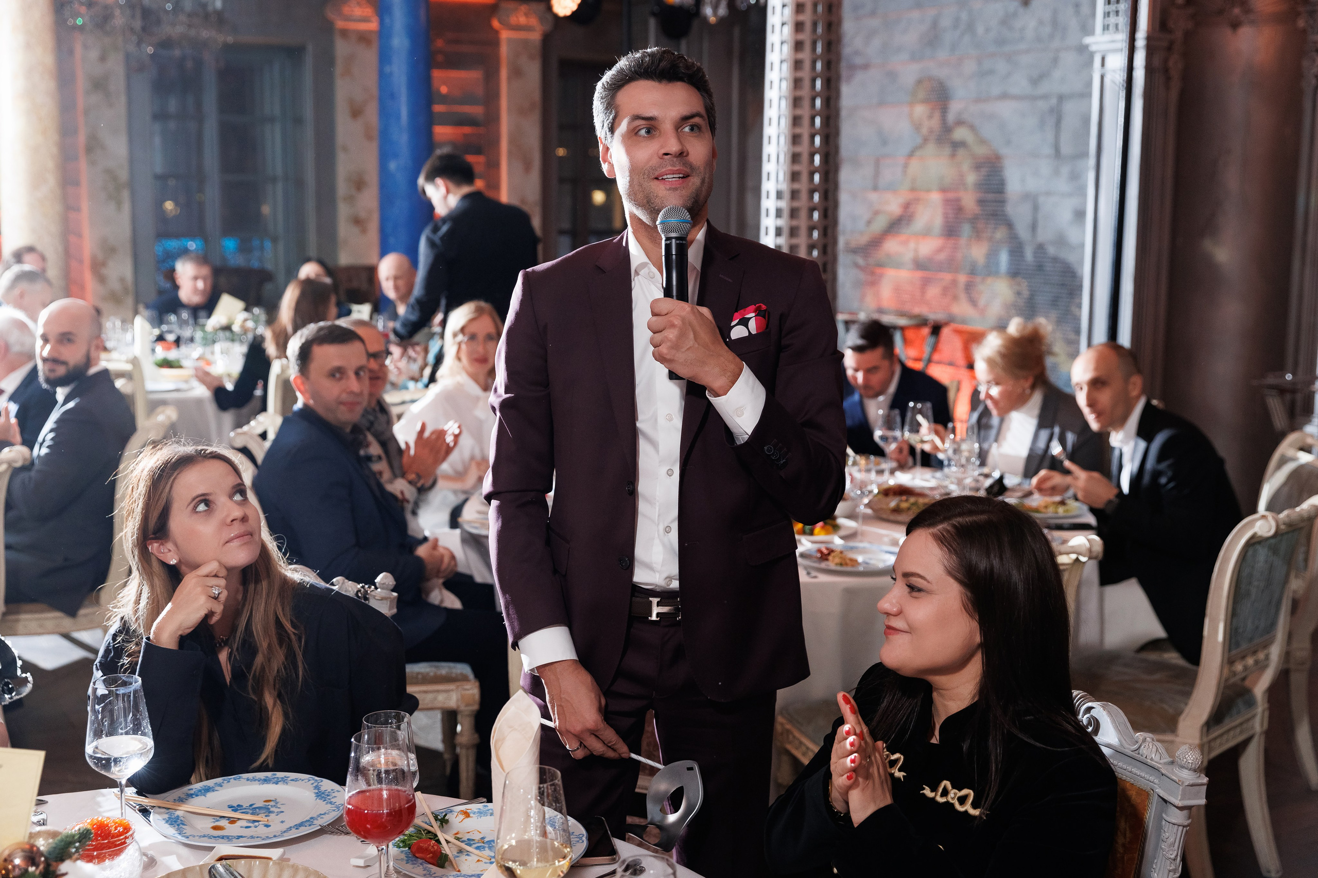 Новогодний ужин Сбер