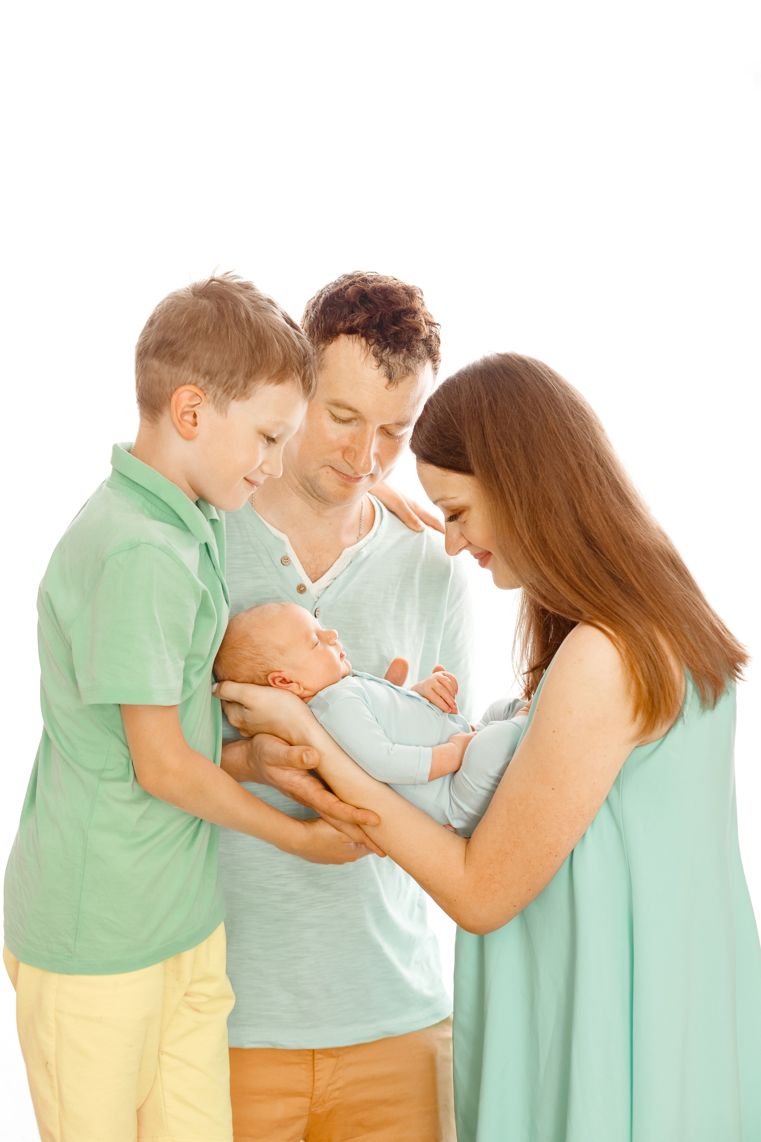 Новорожденные (5-14 дней). Фотограф новорождённых Ярославль. Детский и семейный фотограф Анна Салова