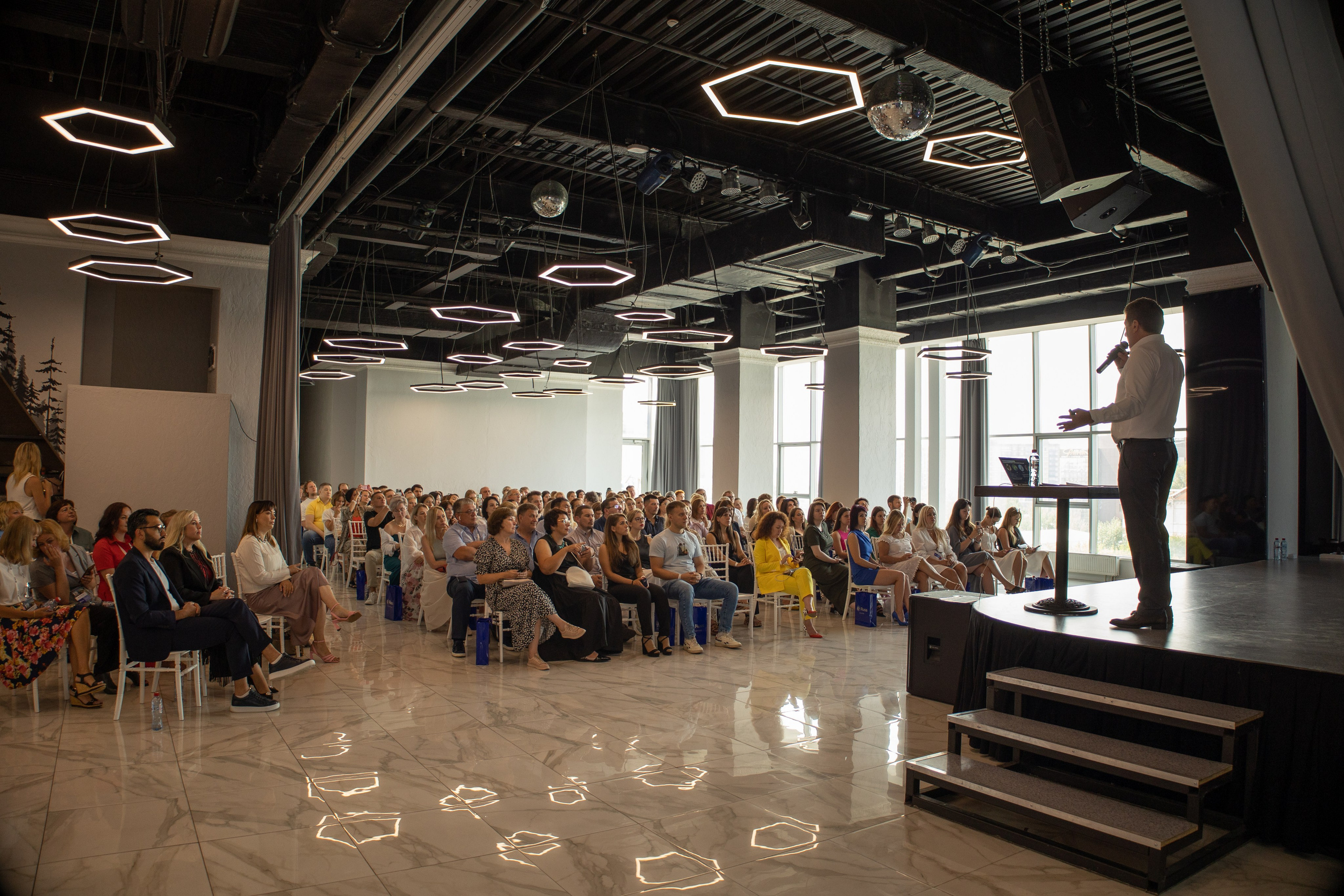 RUSS. Фотограф в Иркутске