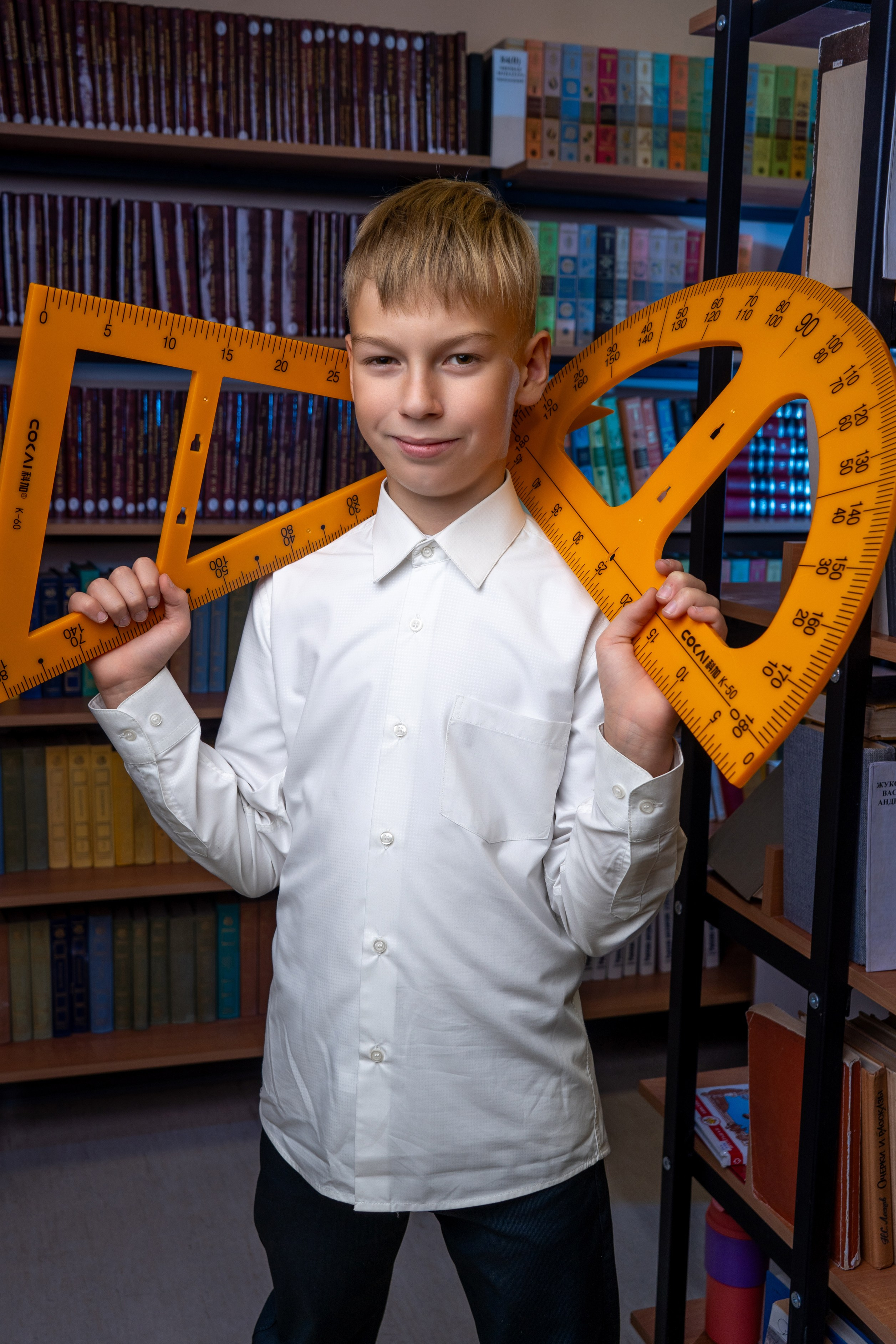 Выпускные портреты для 4 класса в Мурманске. Выпускные Альбомы Мурманск Санкт-Петербург