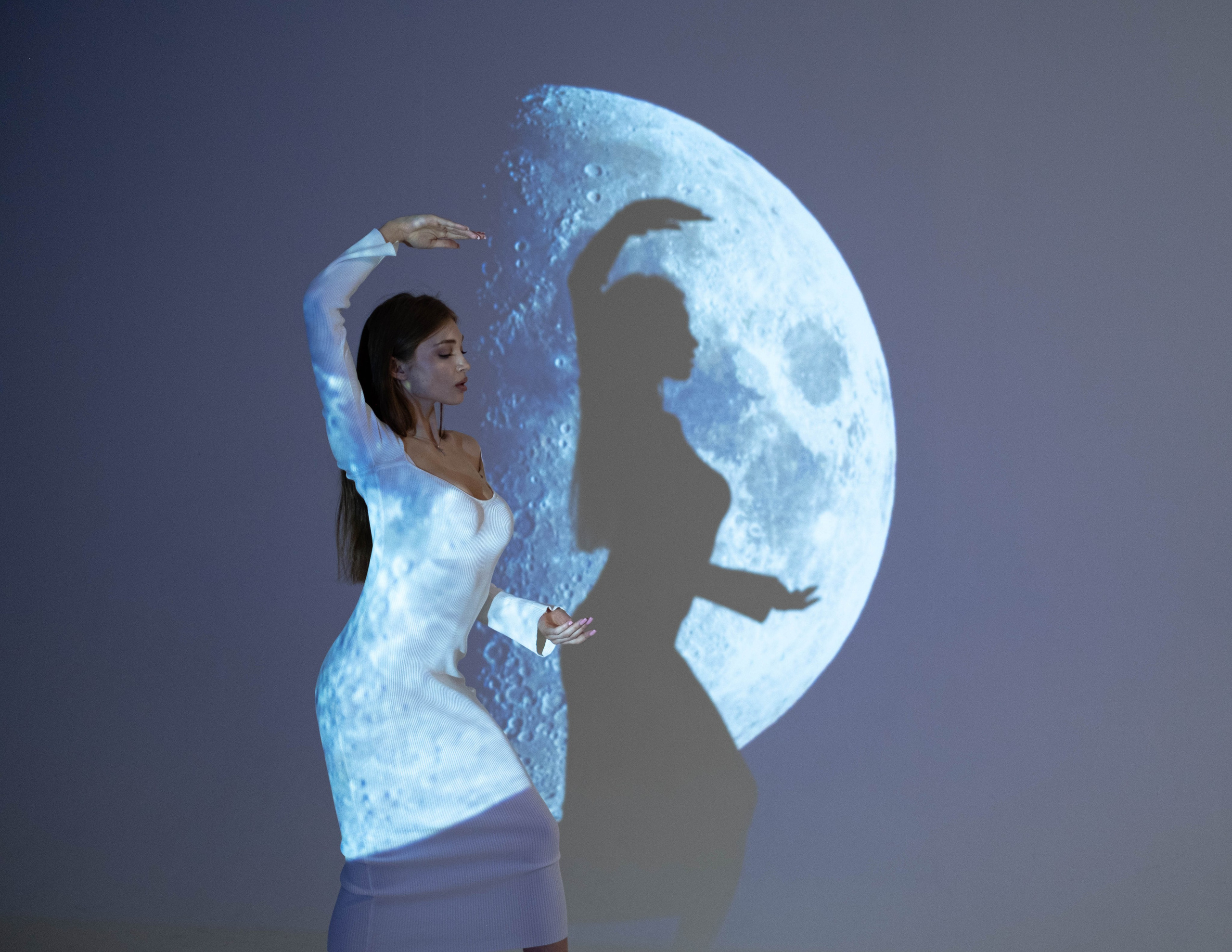 Проектор 16.03.25. Студийный, портретный, семейный фотограф Южно-Сахалинска Яна Радаева