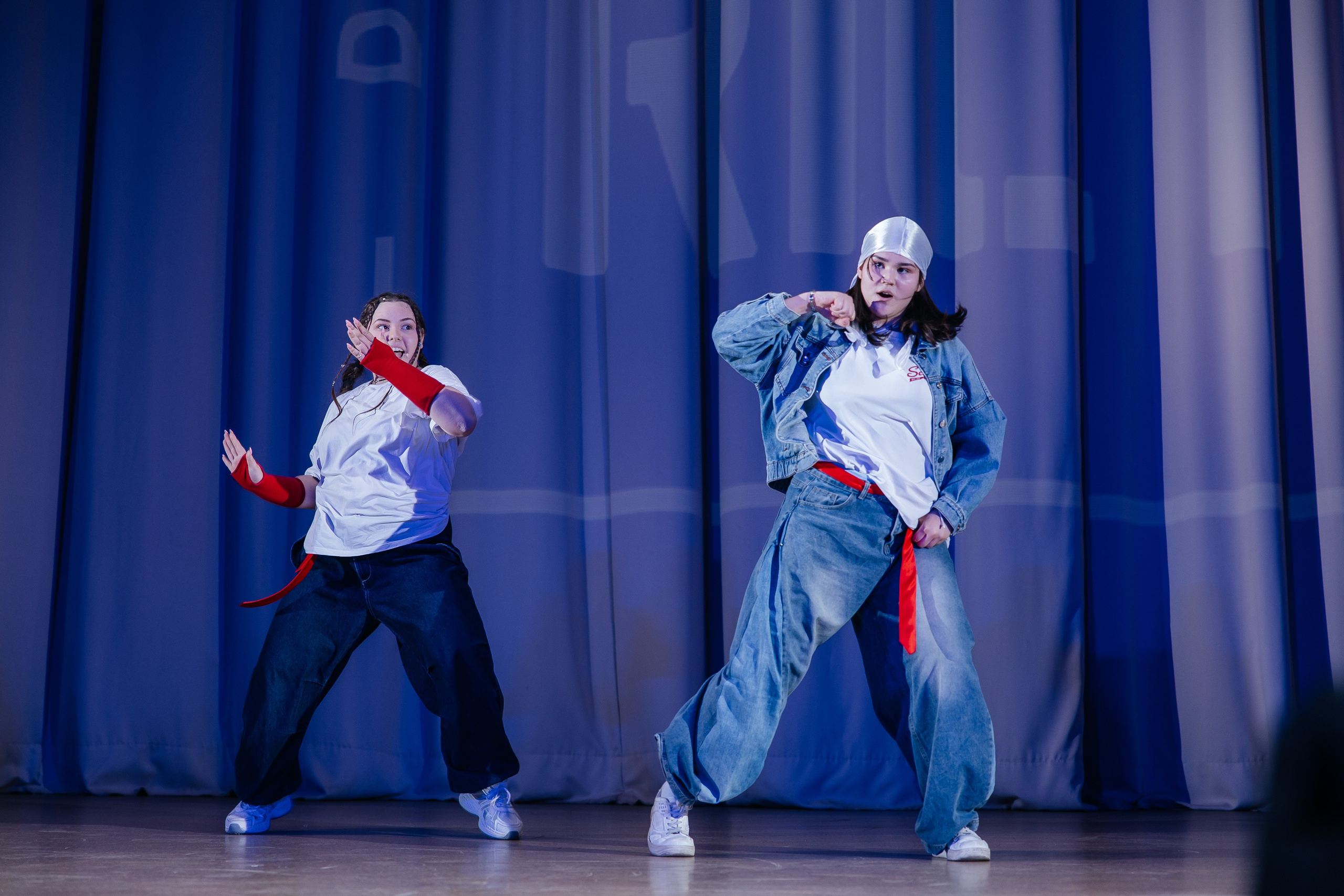 Дистрикт. Отчетный концерт. Свадебный и Семейный фотограф г. Ижевск Гульназ Солдатова. Гульназ фото