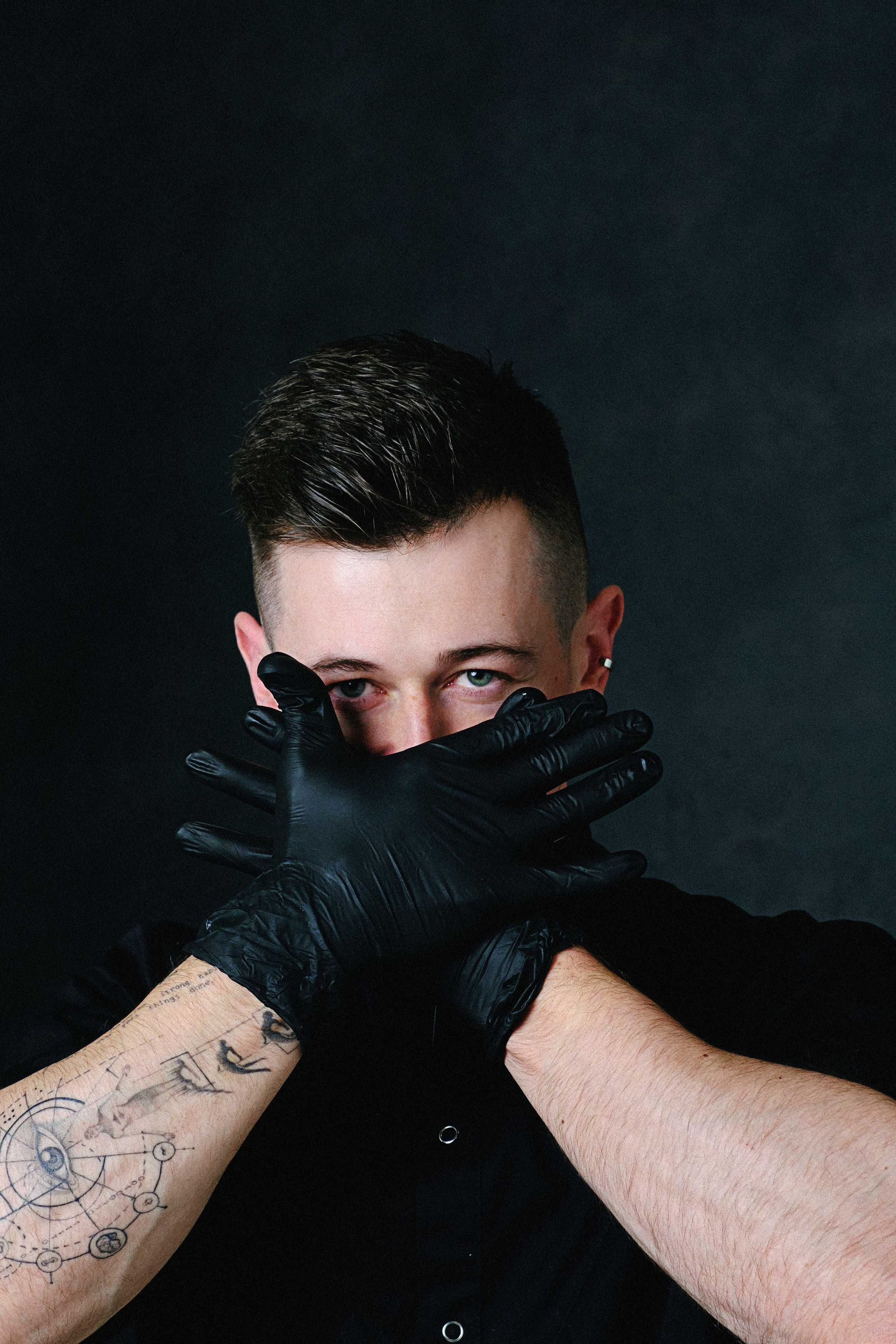 Мужчина — косметолог. Фотограф и видеограф в Омск/Москва Сащенко Лера