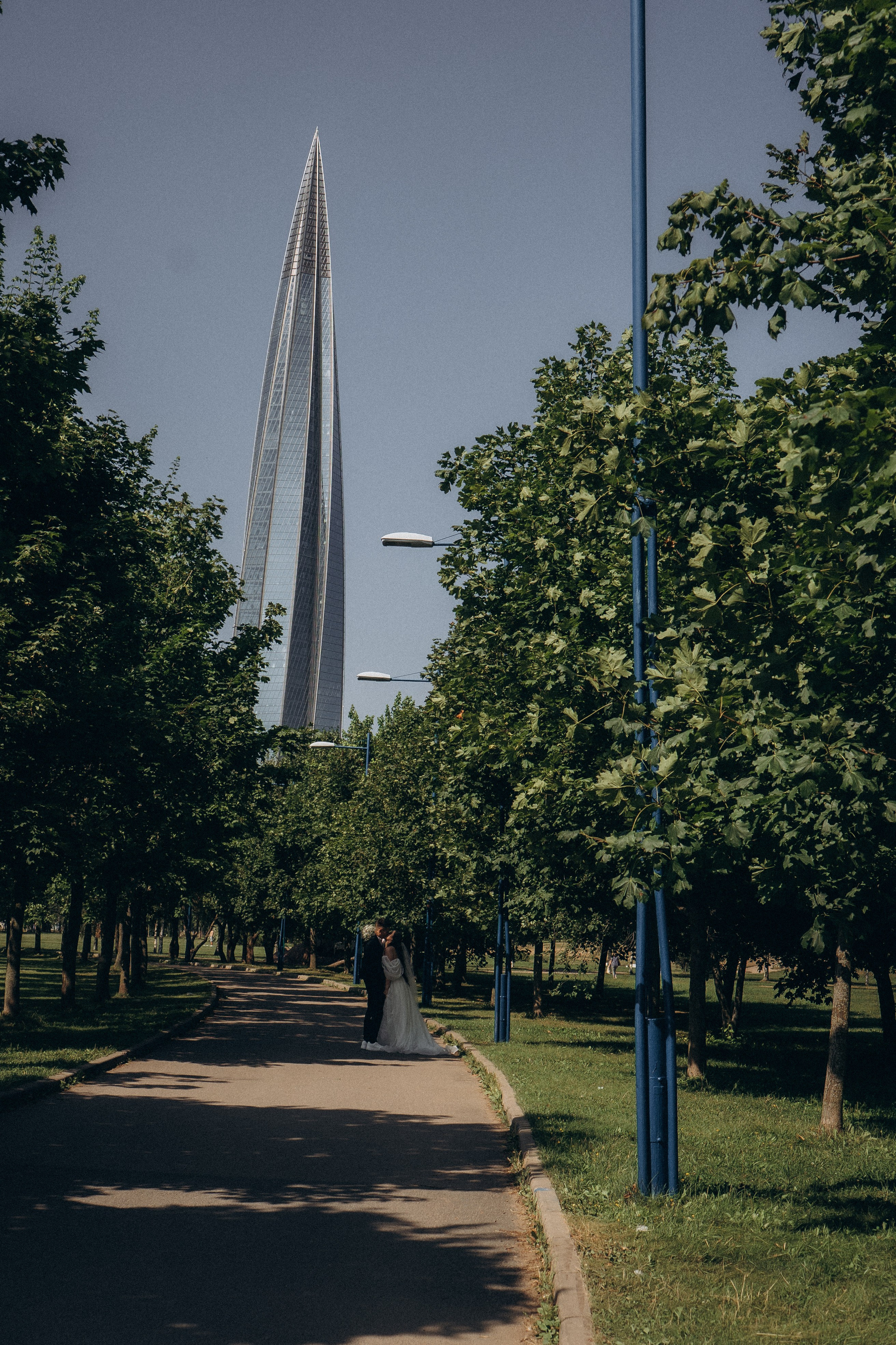 СВАДЕБНАЯ СЬЕМК В ПАРКЕ 300-ЛЕТИЯ. Профессиональный фотограф, Санкт-Петербург — Виктория Богомолова