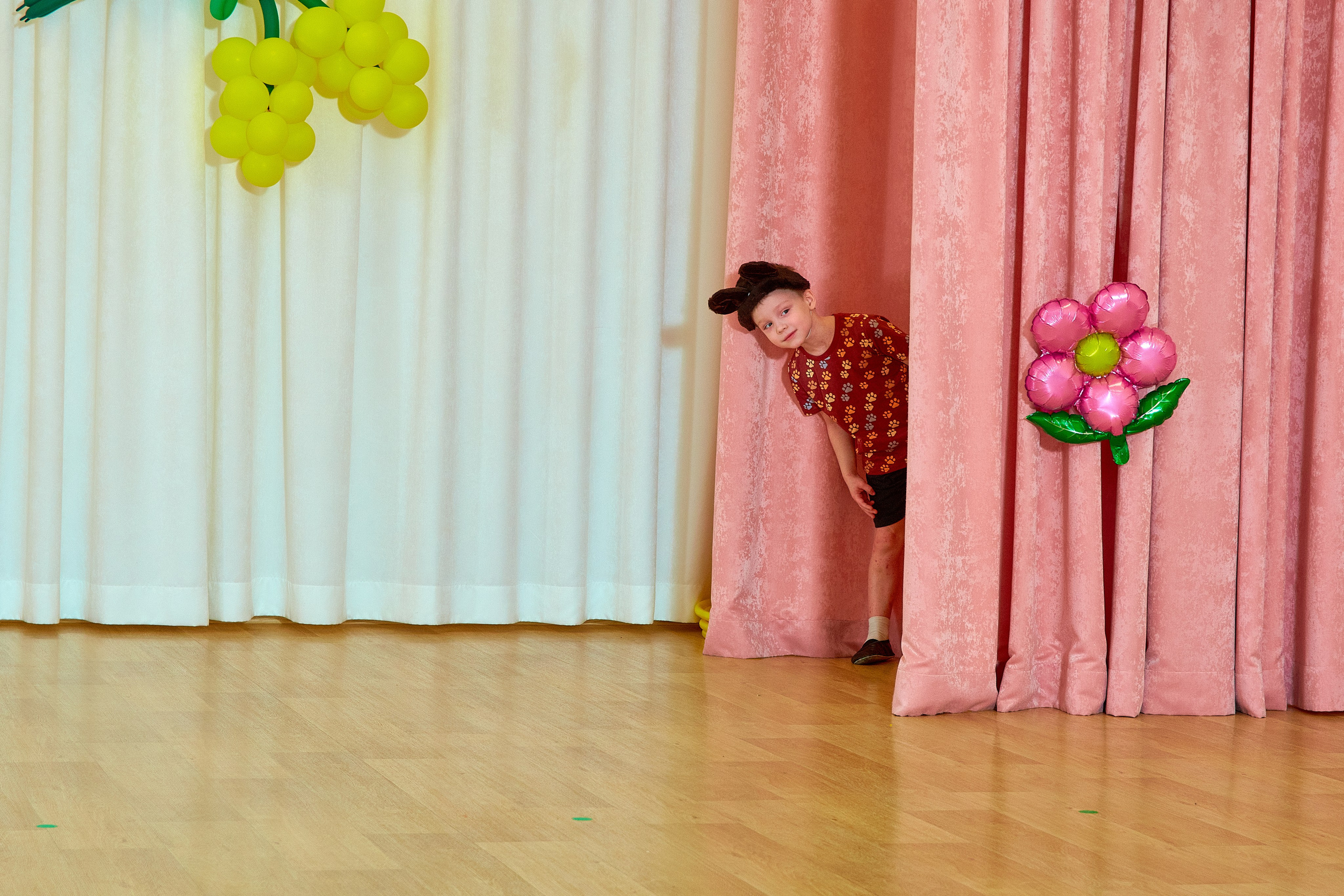 Отзывы о работе фотографа для школы и детского сада в Новосибирске. Выпускной альбом Новосибирск