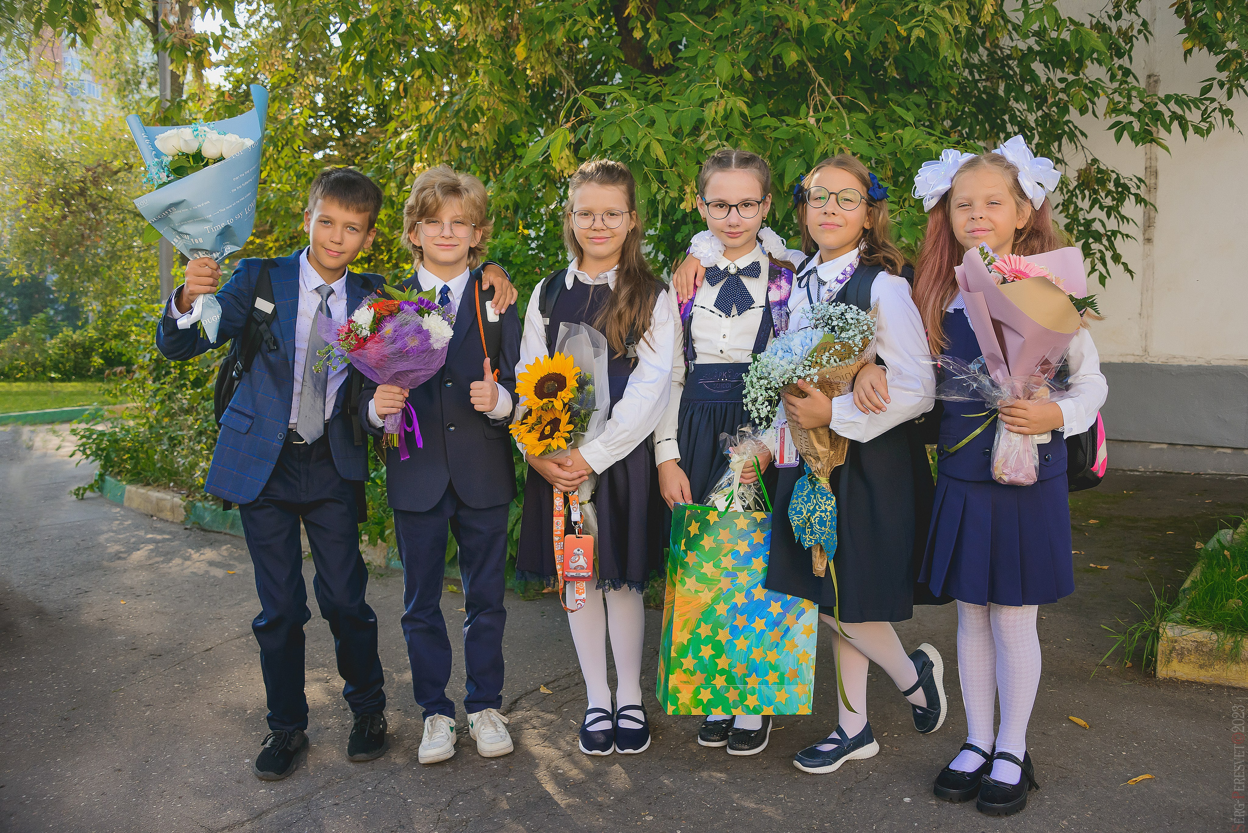 Фотосъемка на 1 сентября в школу, детский сад, фотограф Пересвет. Ваш фотограф на праздник в Москве, Раменском, Жуковском, Люберцах