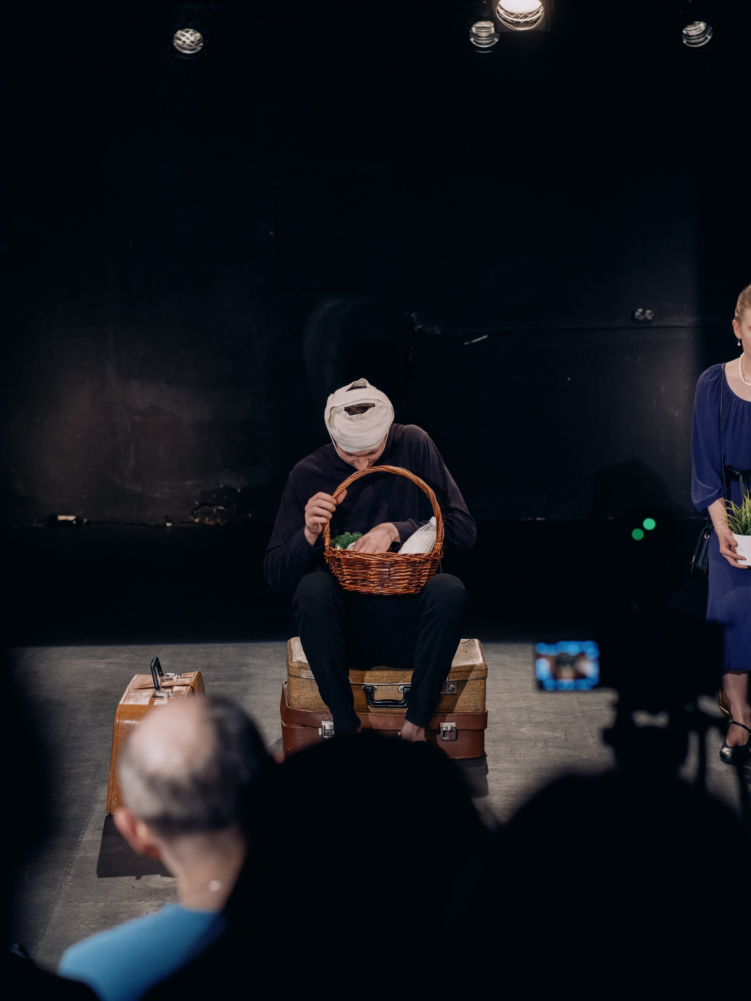 Школа Драмы Германа Сидакова. Репортажный и портретный фотограф в Москве Илья Спиридонов