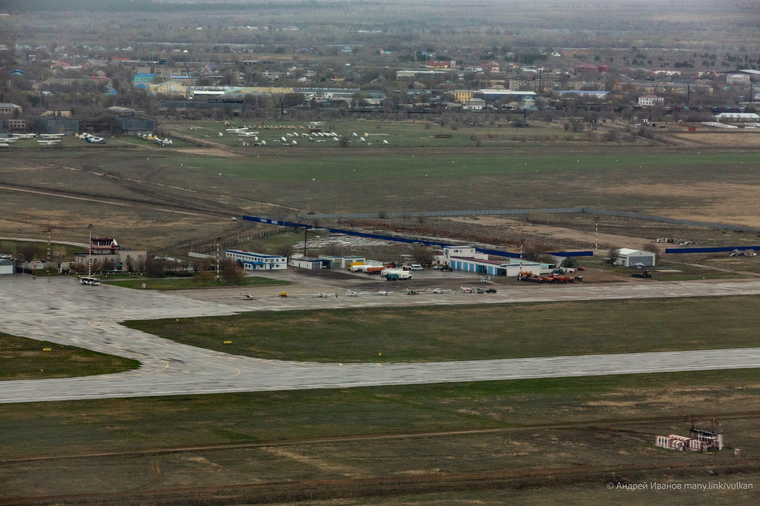 Перелёт на Байконур в 2026 г на самолётах АОН. Фотоальбом показывающий увлекательный мир авиации и мир медведей Андрея Иванова