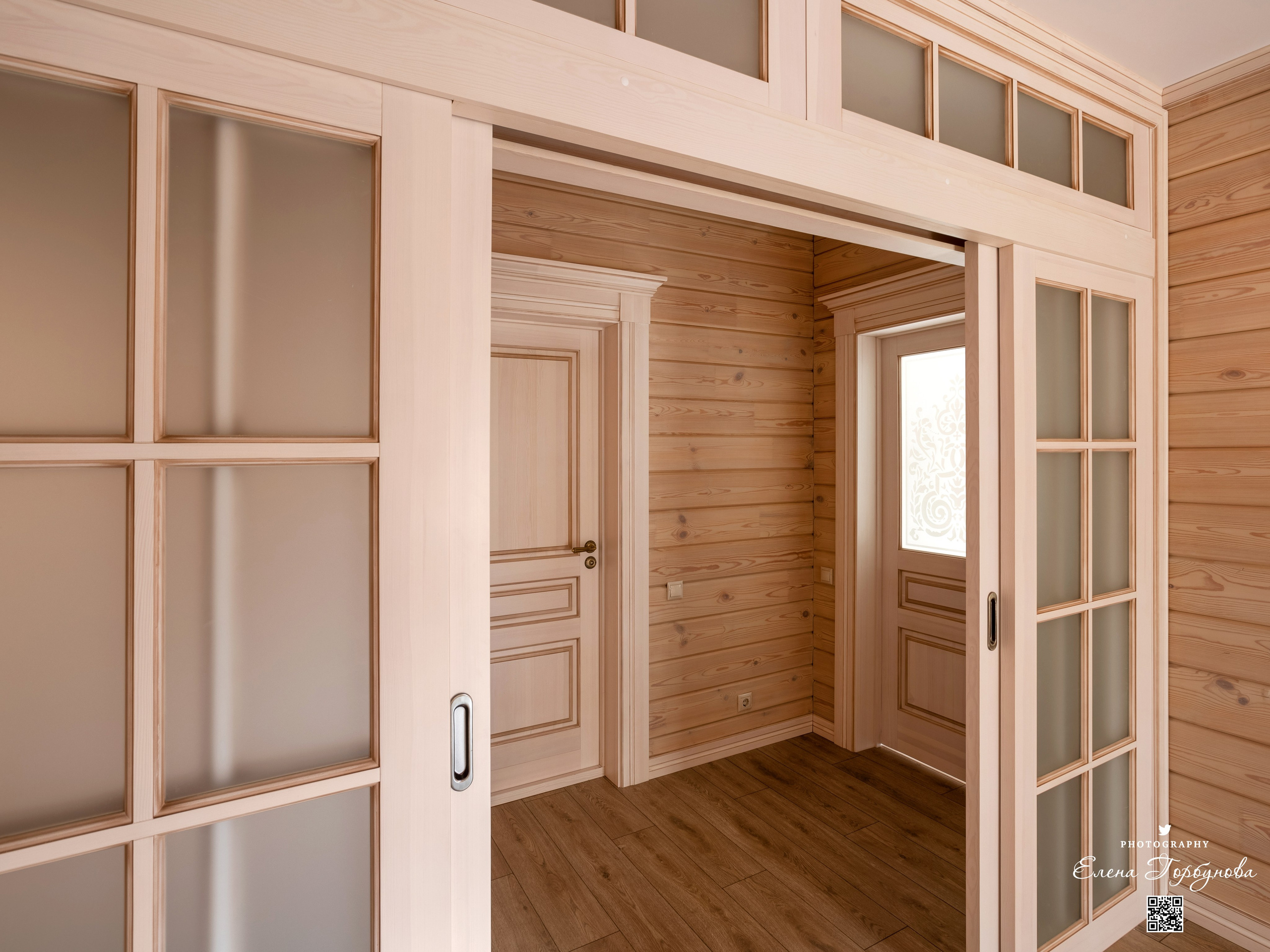 5. Предметы в интерьере (наличники, двери, плинтус, лестница, шкаф). Фотограф Пермь. Свадьбы. Семья и дети, школа, д. сад. Фотокниги