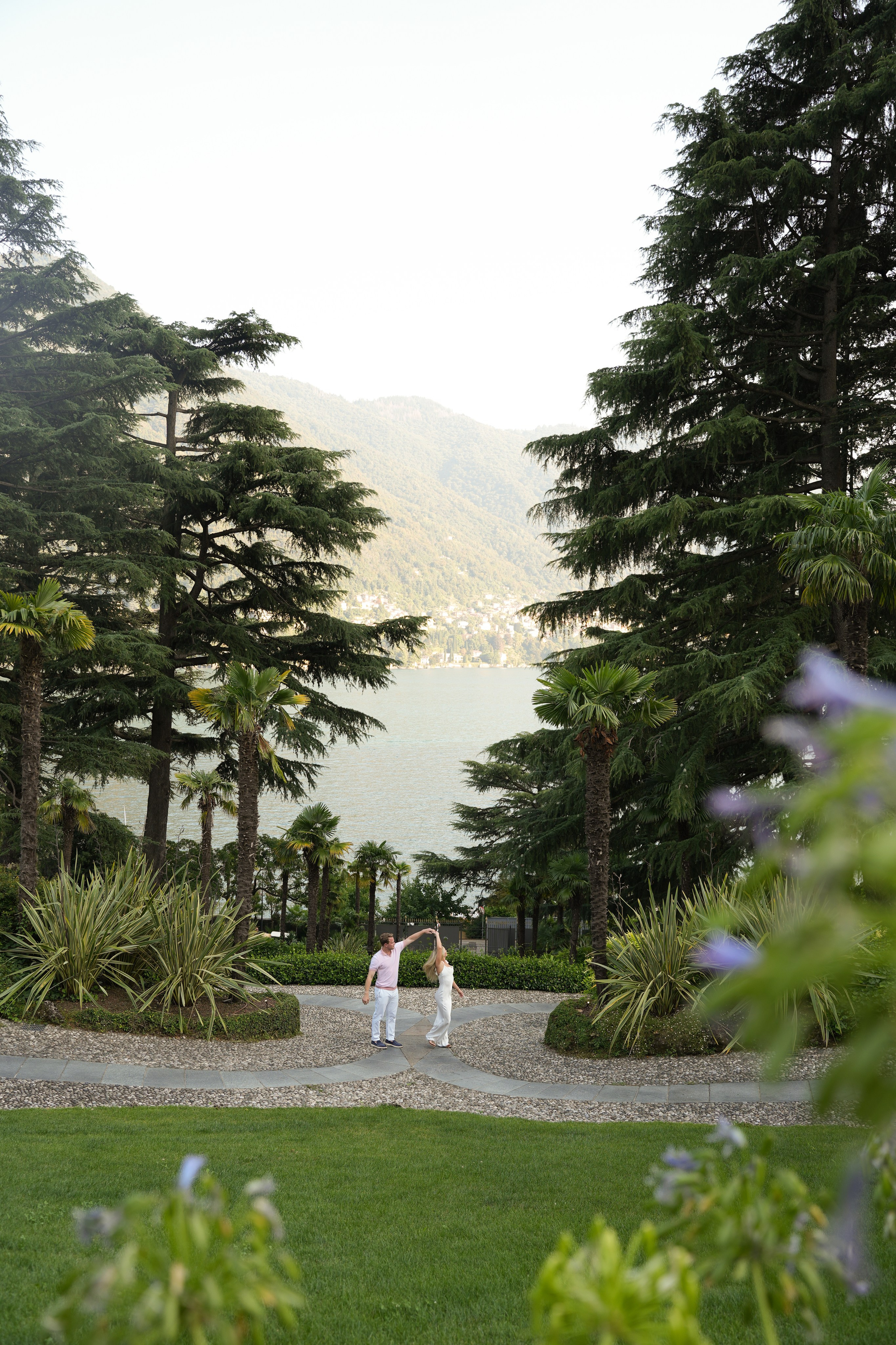 Sarah & Husband. Maria Anistratova | Destination Photographer, Videographer & Drone Pilot — Lake Como