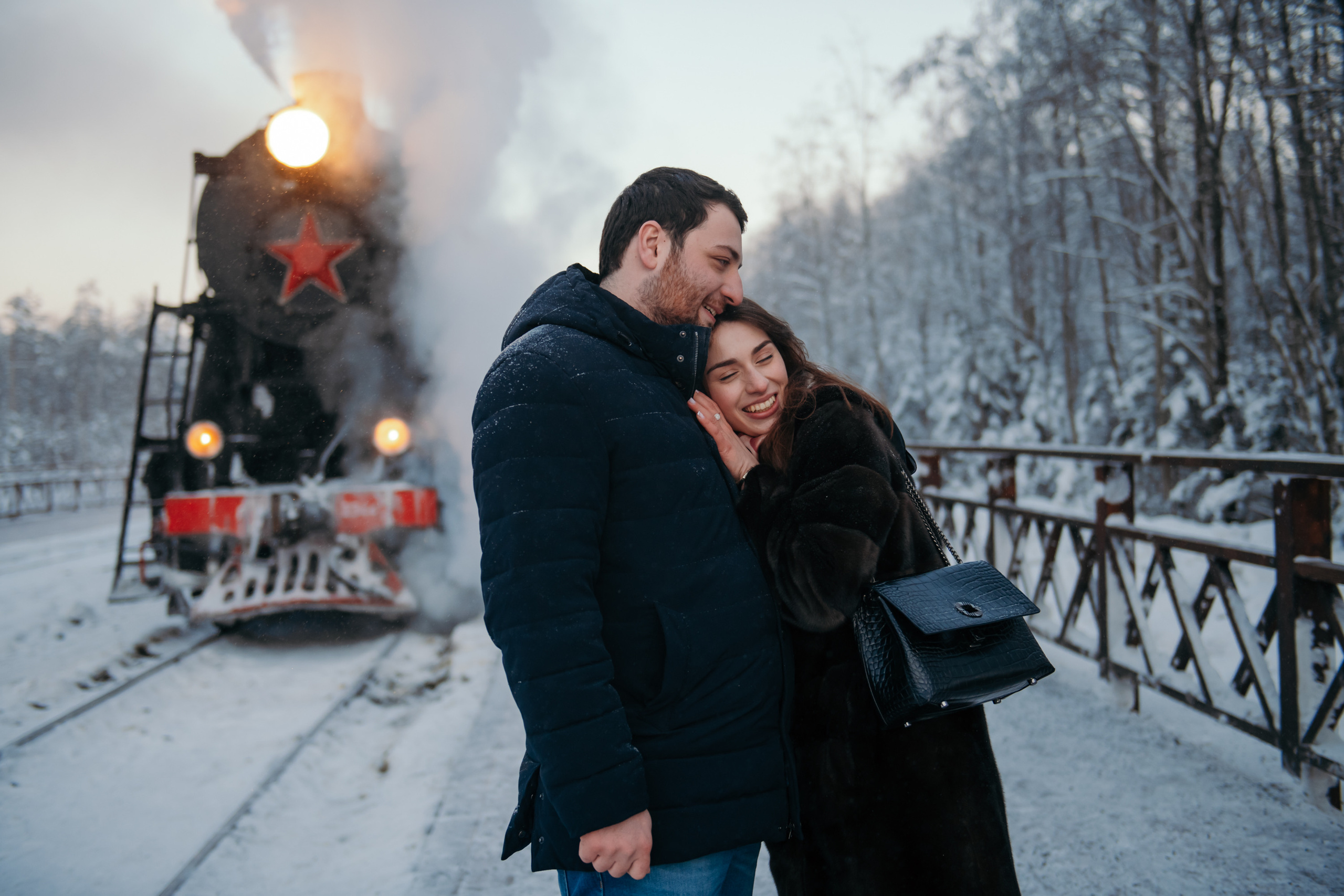 Свидание в горном парке Рускеала. Свадебный фотограф в Санкт-Петербурге Никита Селиверстов