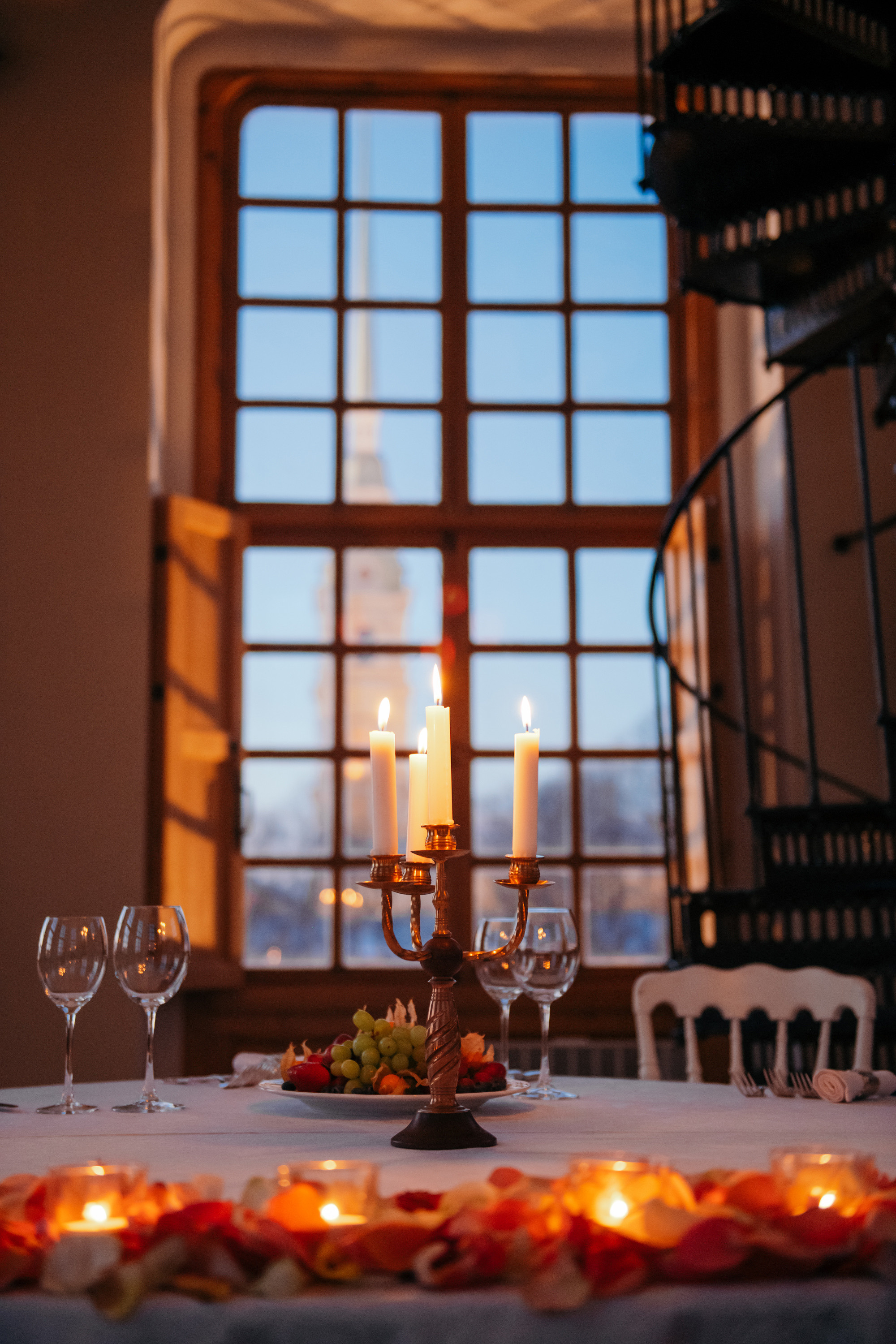 Свидание в Флагшточной башне. Свадебный фотограф в Санкт-Петербурге Никита Селиверстов