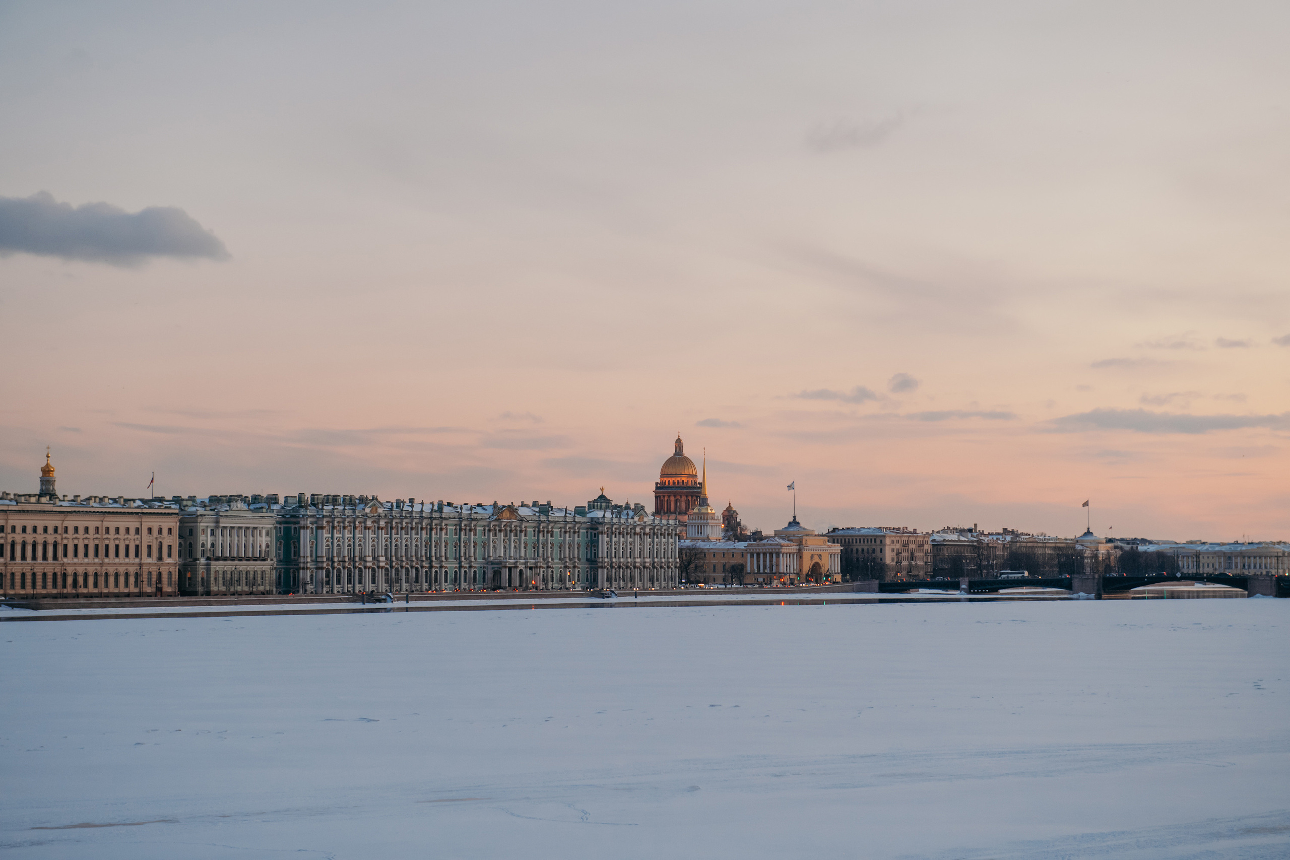 Свидание в Флагшточной башне. Свадебный фотограф в Санкт-Петербурге Никита Селиверстов