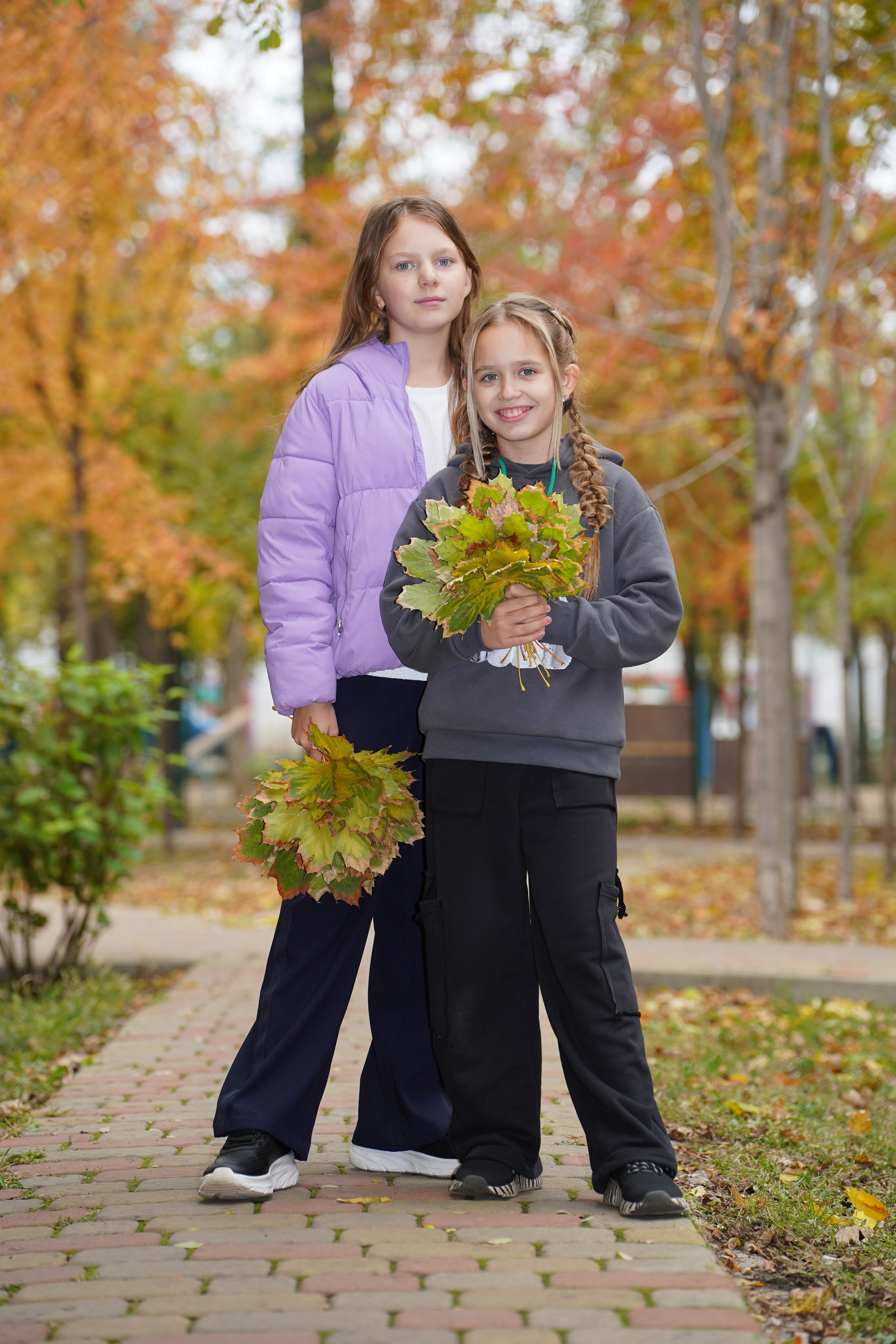 Фотосессия на природе. MEMENTO.Выпускные альбомы, школьные, юбилейные и другие книги. Ростов-на-Дону