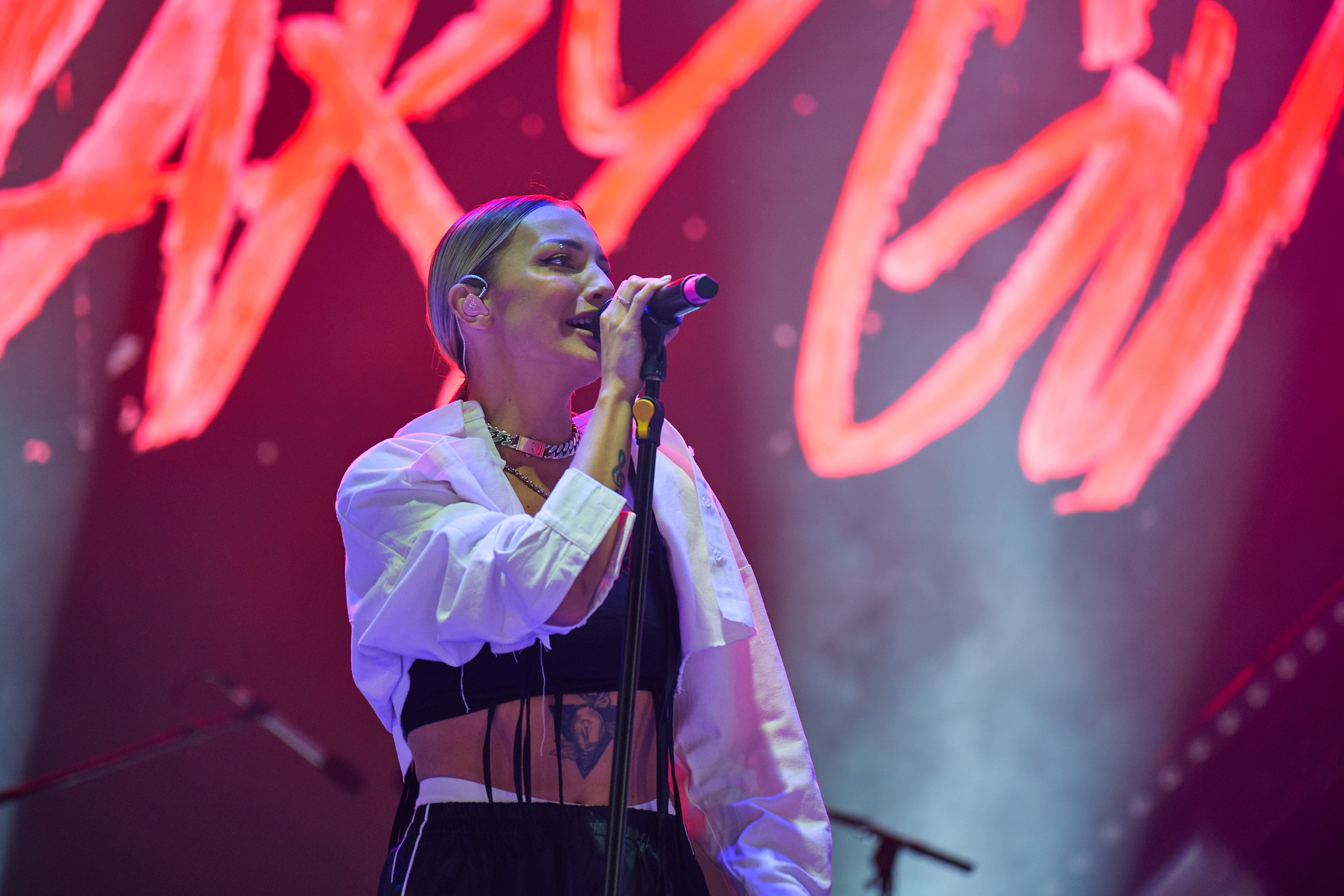 Концерт Mary Gu. Профессиональный репортажный фотограф Инесса Иминова