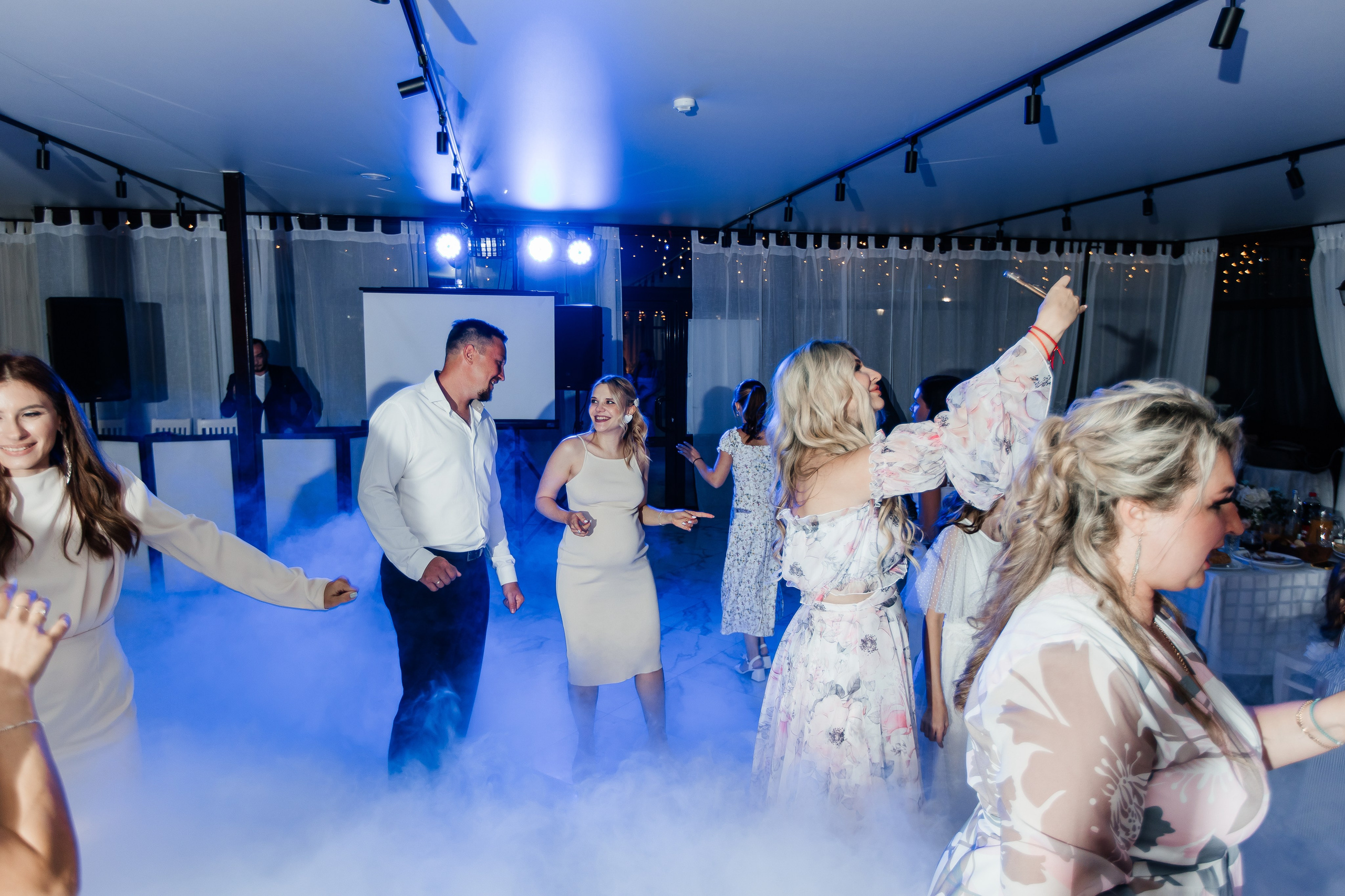 Выездная регистрация и банкет. Свадебный и семейный фотограф Ростова-на-Дону Ирина Бондарева