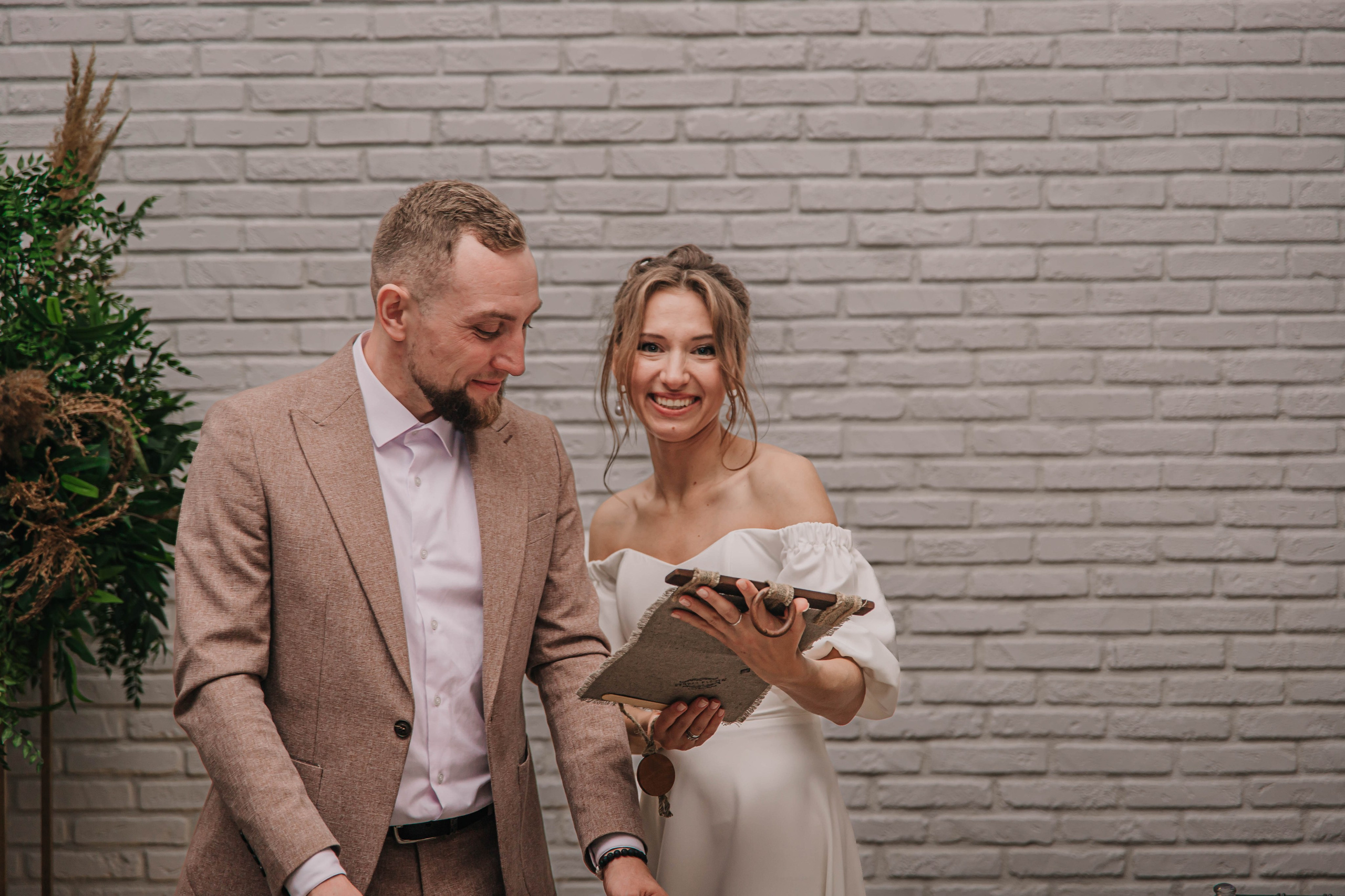 Вячеслав и Анастасия (пакет «Весь день»). Фотограф Дарья Маташкова