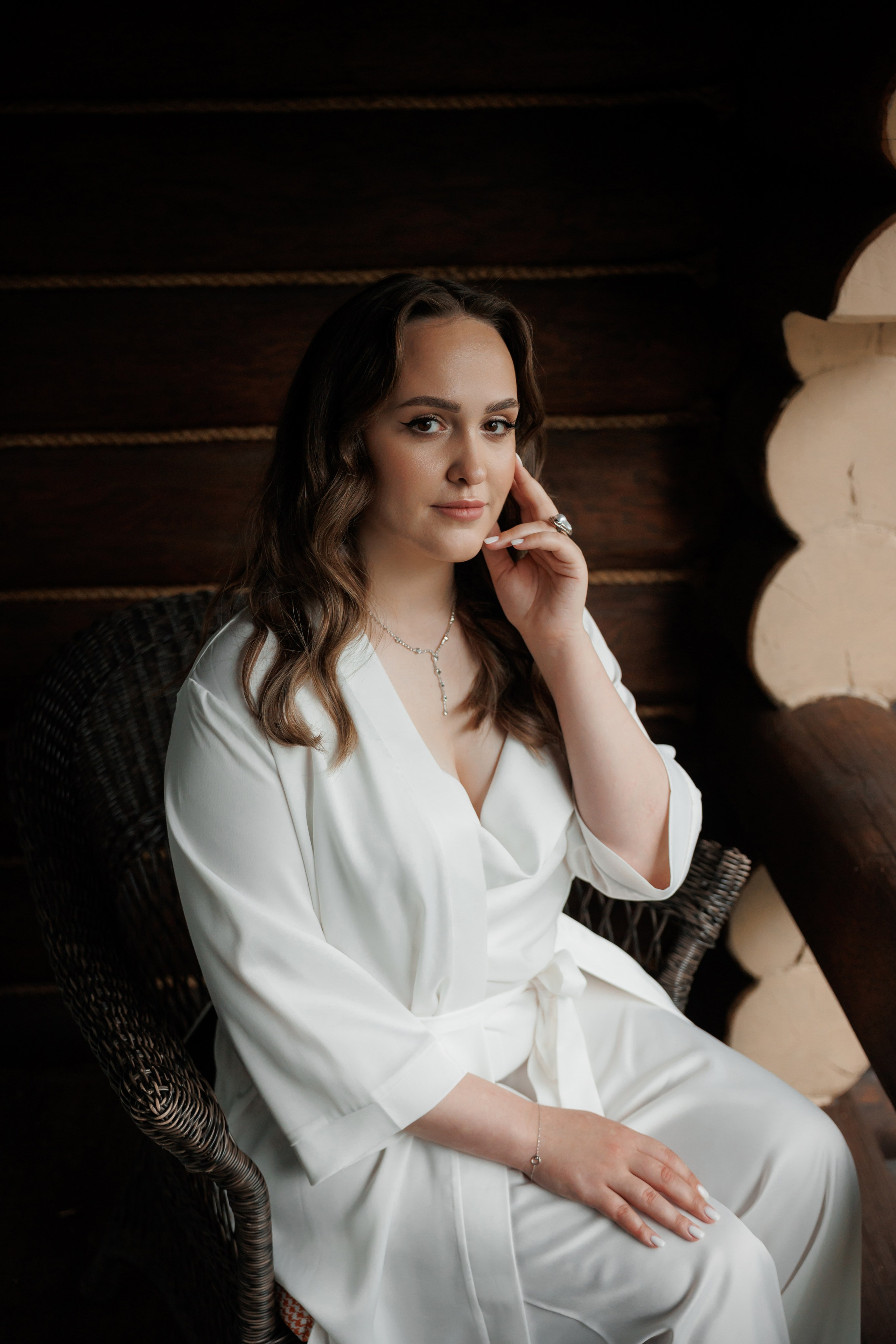 Свадебная фотосессия в отеле Сенешаль. Свадебный и репортажный фотограф (Москва, Королев и другие)