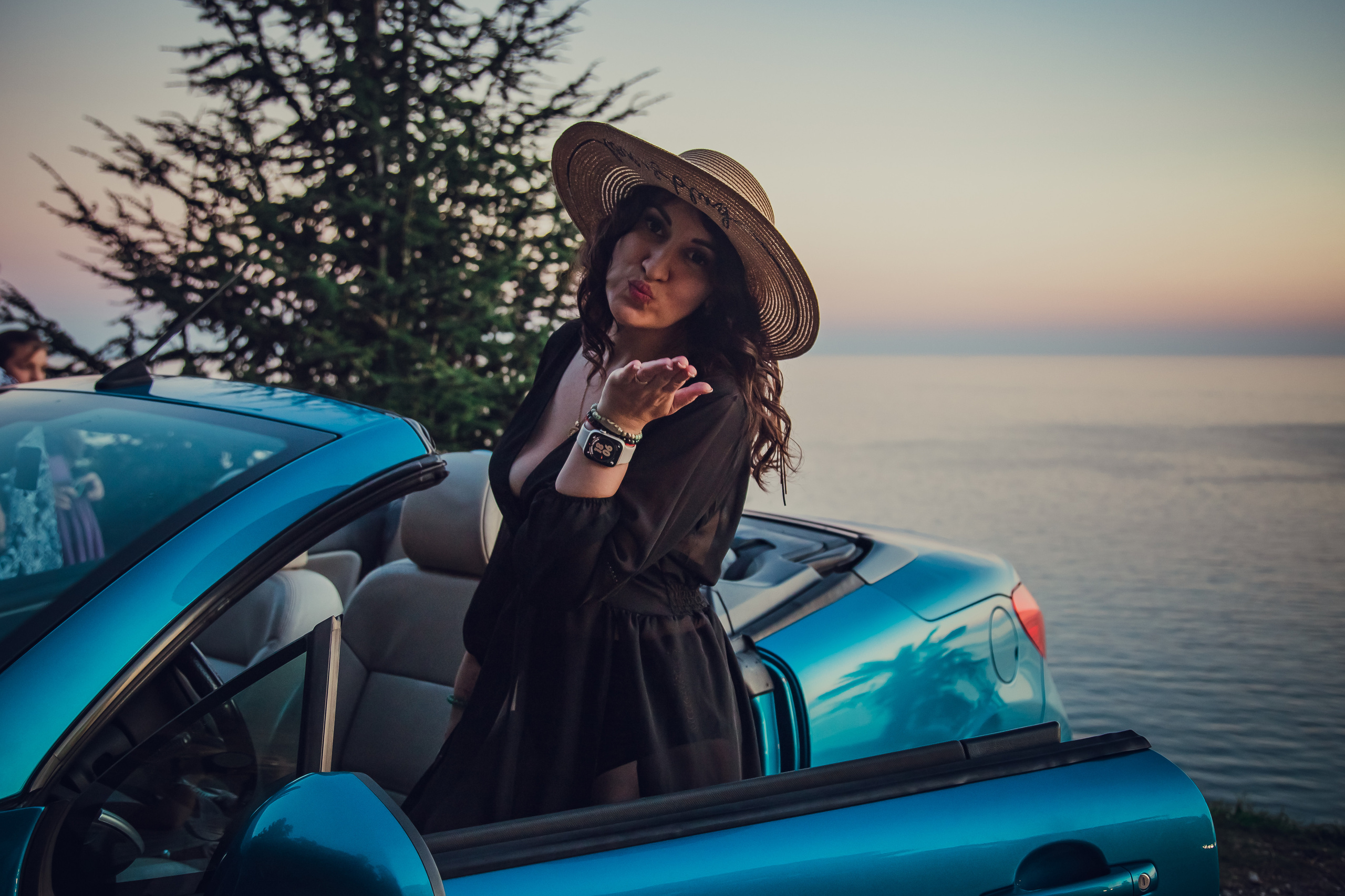 Фаина с девчонками на закате. Фотограф Сочи, Адлер, Красная Поляна — Вероника Радченко