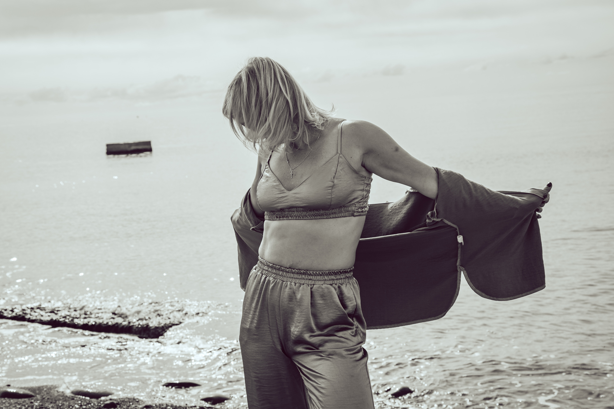 Тёплая прогулка по Солнечному пляжу. Фотограф Сочи, Адлер, Красная Поляна — Вероника Радченко