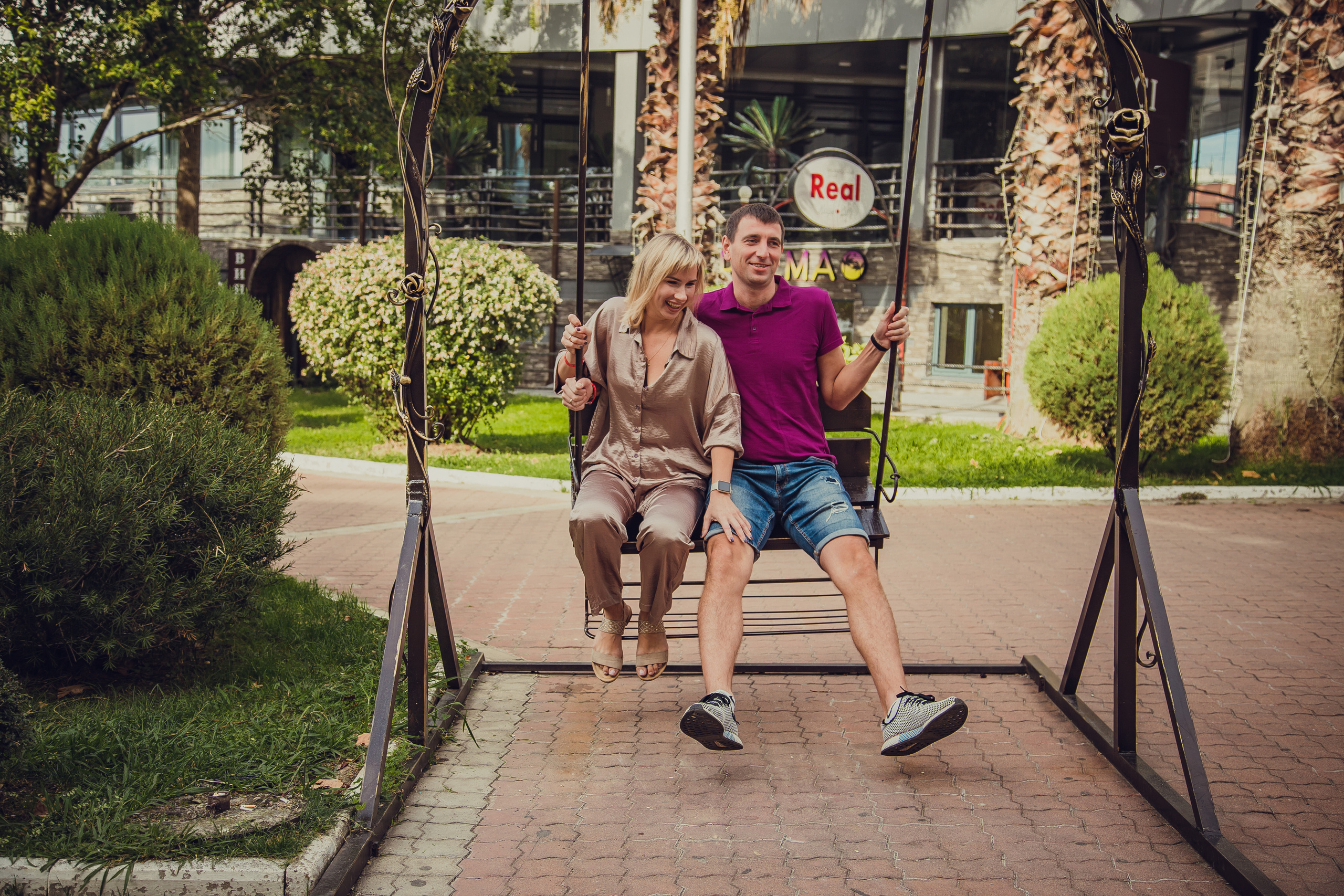 Тёплая прогулка по Солнечному пляжу. Фотограф Сочи, Адлер, Красная Поляна — Вероника Радченко