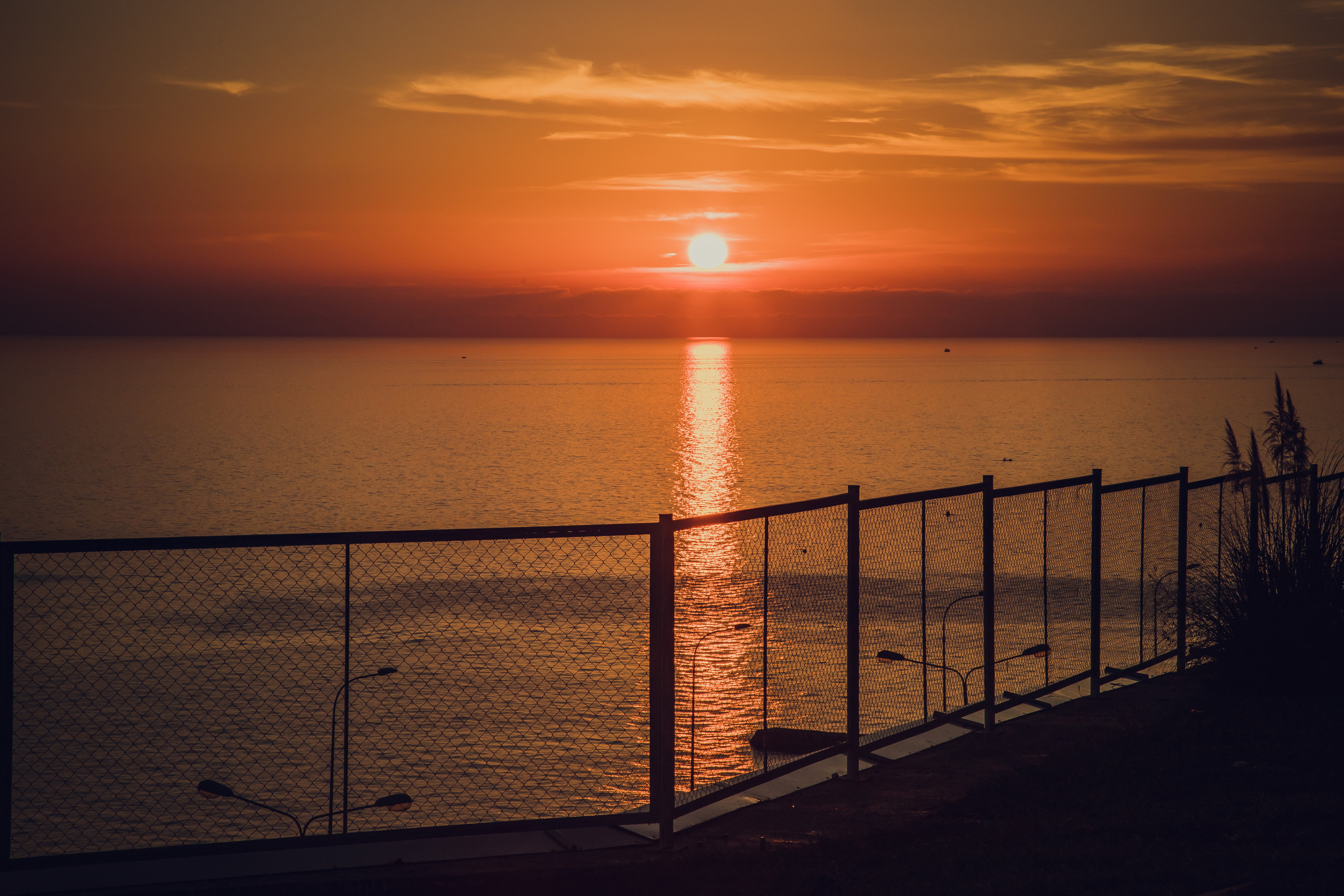 Фаина с девчонками на закате. Фотограф Сочи, Адлер, Красная Поляна — Вероника Радченко