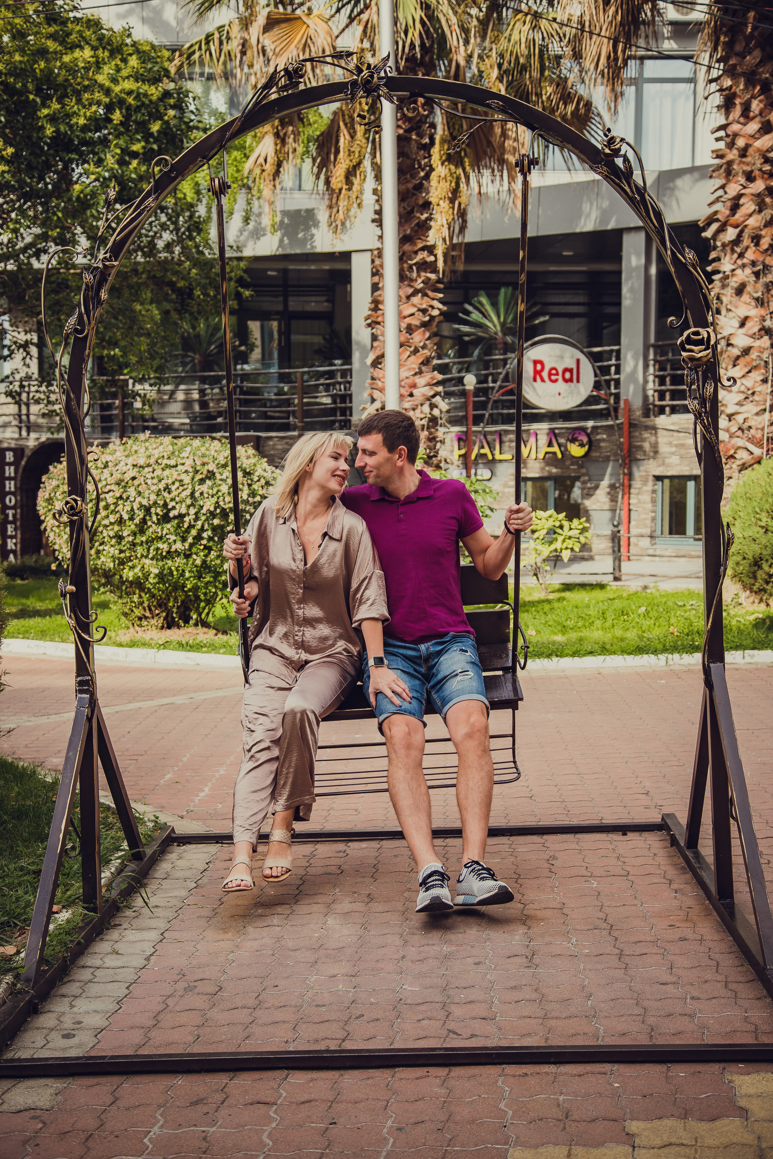 Тёплая прогулка по Солнечному пляжу. Фотограф Сочи, Адлер, Красная Поляна — Вероника Радченко