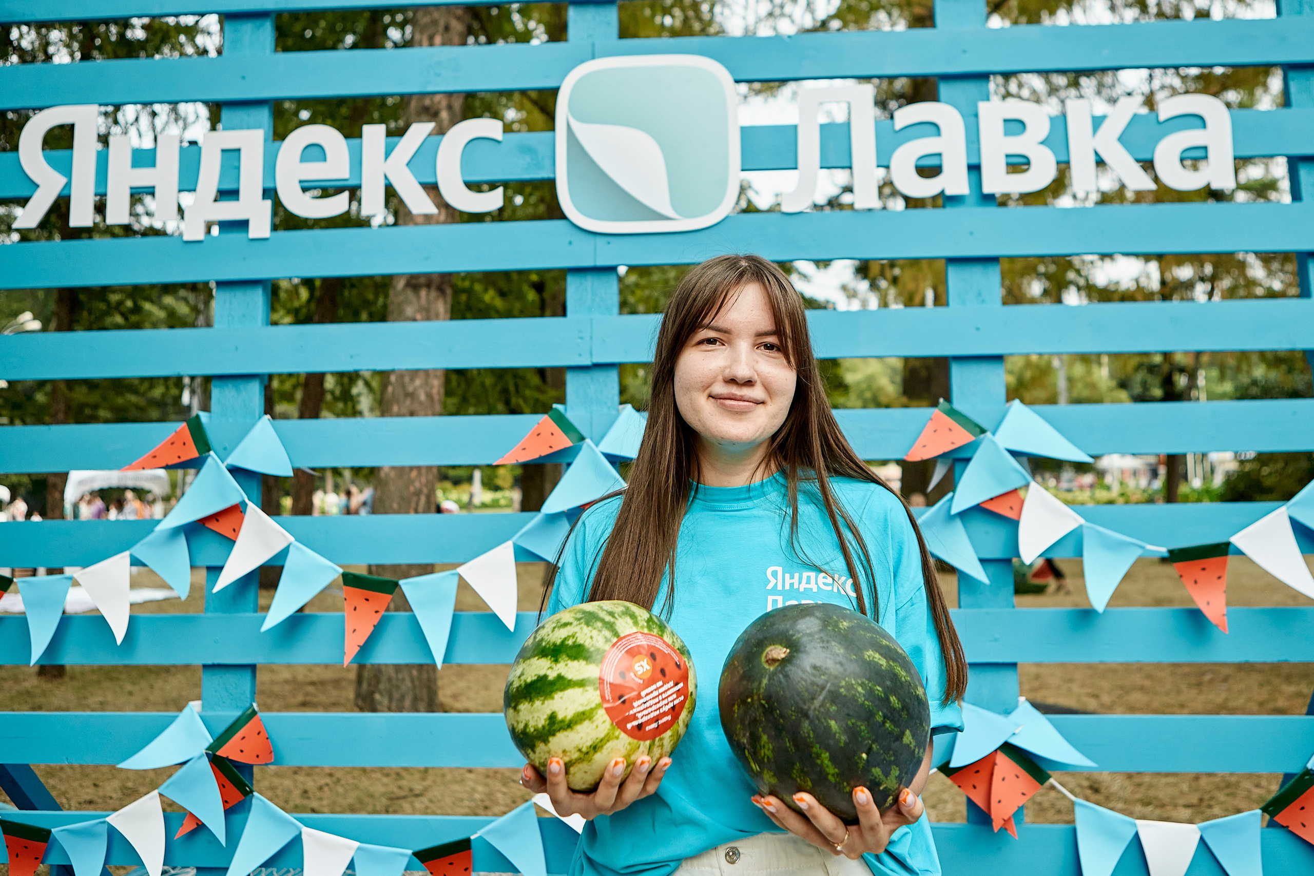 ЯНДЕКС ЛАВКА «АРБУЗНАЯ ФЕЕРИЯ». Фотограф Андрей Егоров