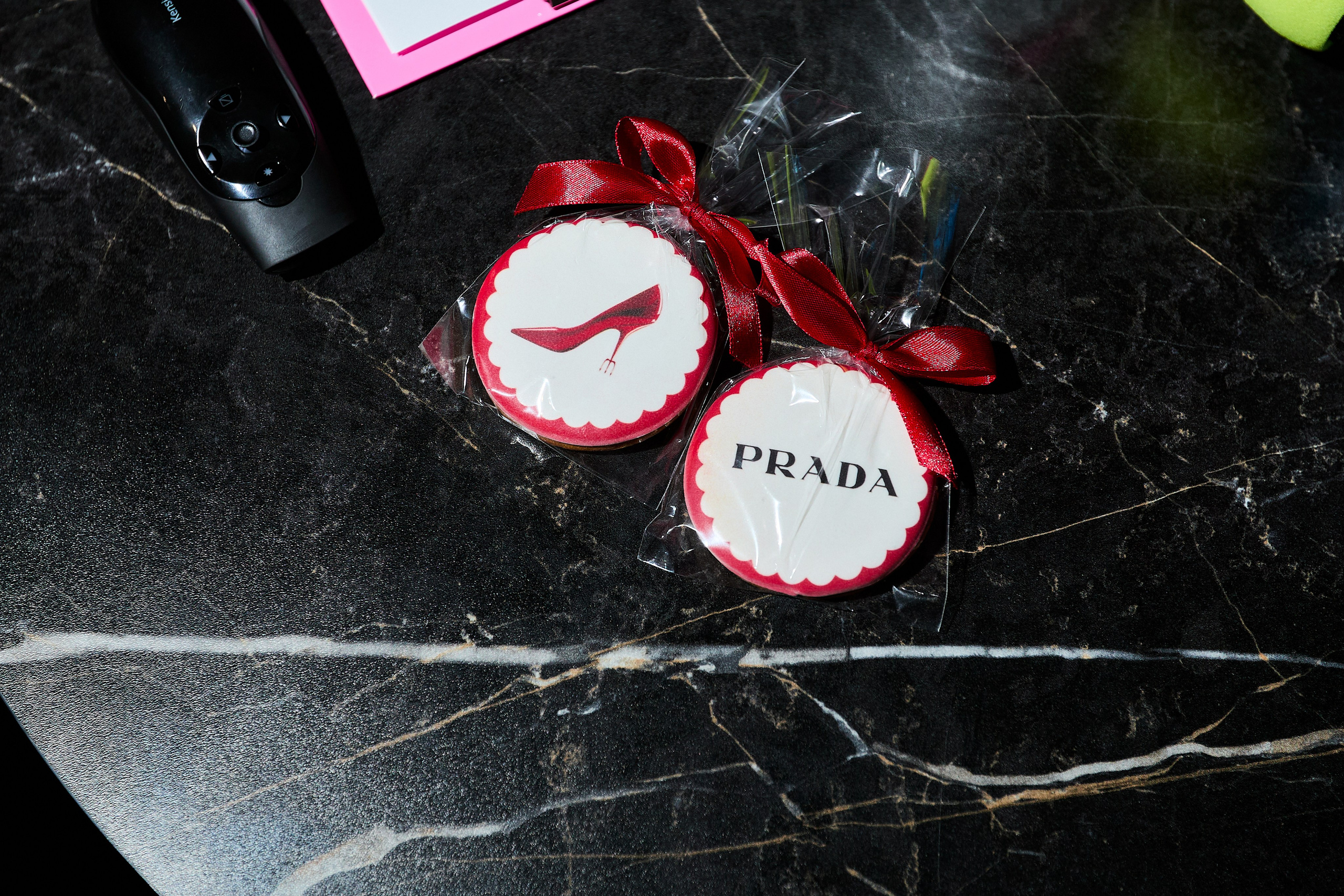 СОБРАНИЕ х ДЬЯВОЛ НОСИТ PRADA 2. СВОИ. ФОТООТЧЕТЫ-СОБЫТИЯ-МЕСТА