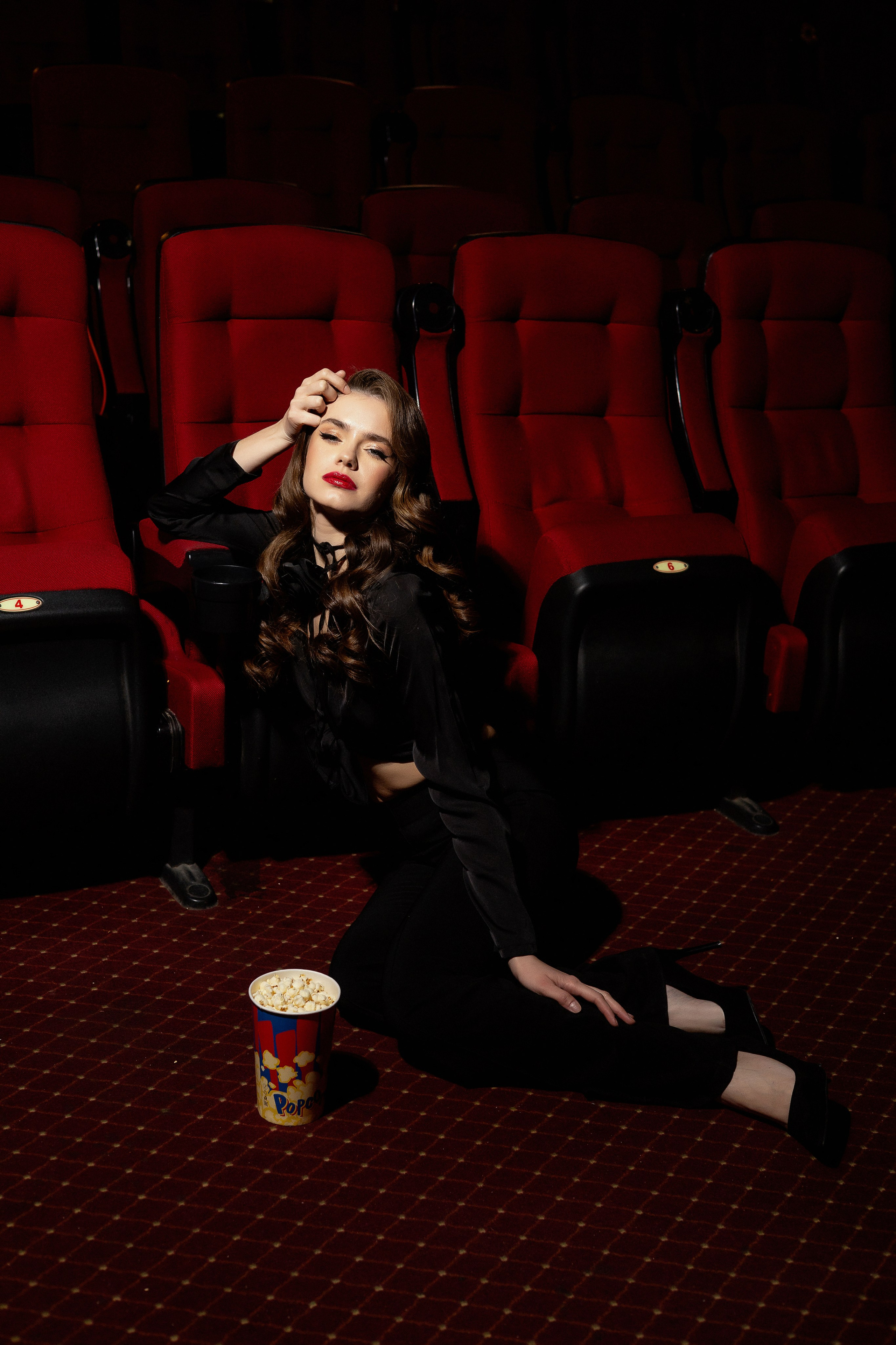 DARYA. Фотограф женского портрета, беременности и семейных фотосессий