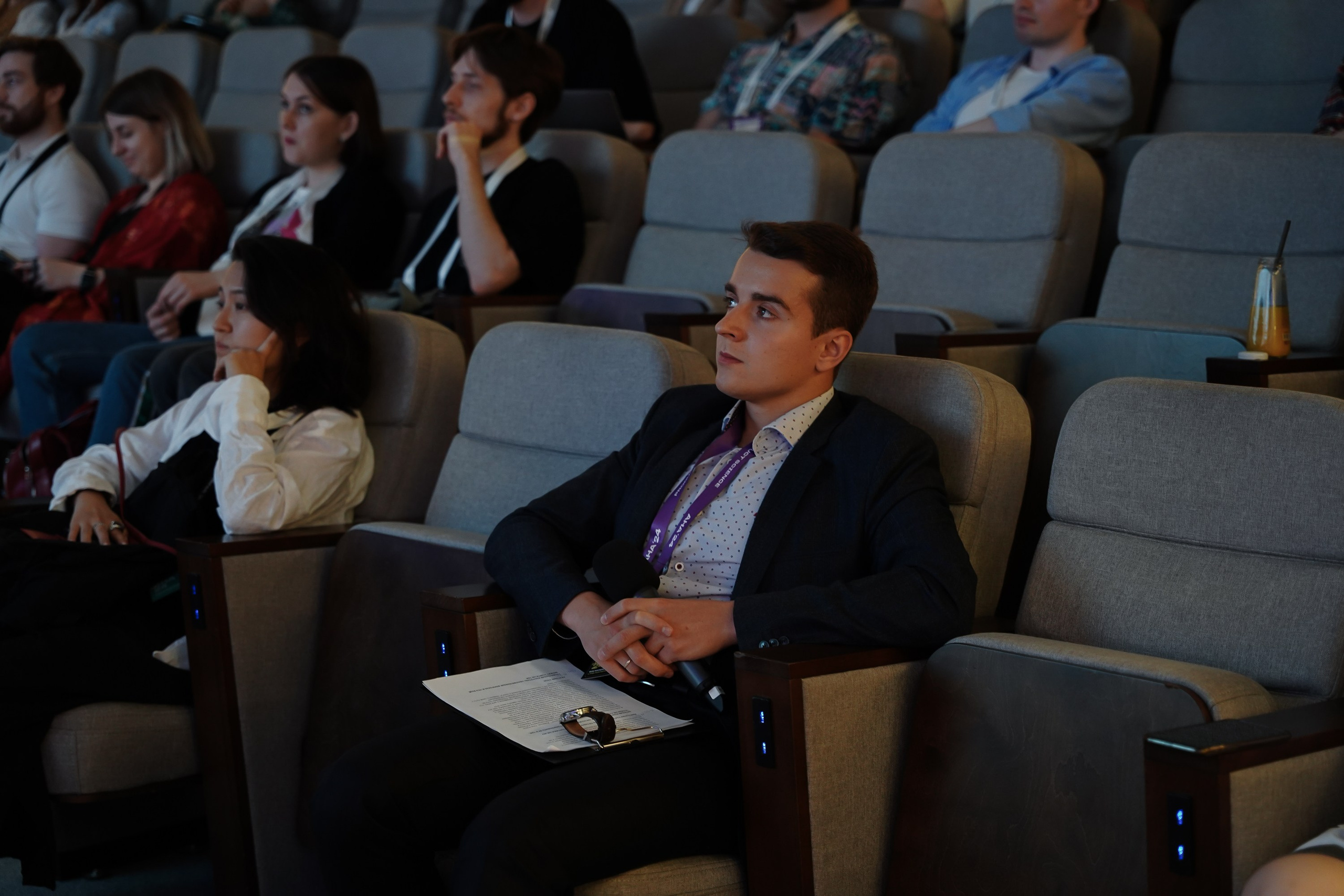 Aha! — 6 июня 2024. Фотобанк Матемаркетинг