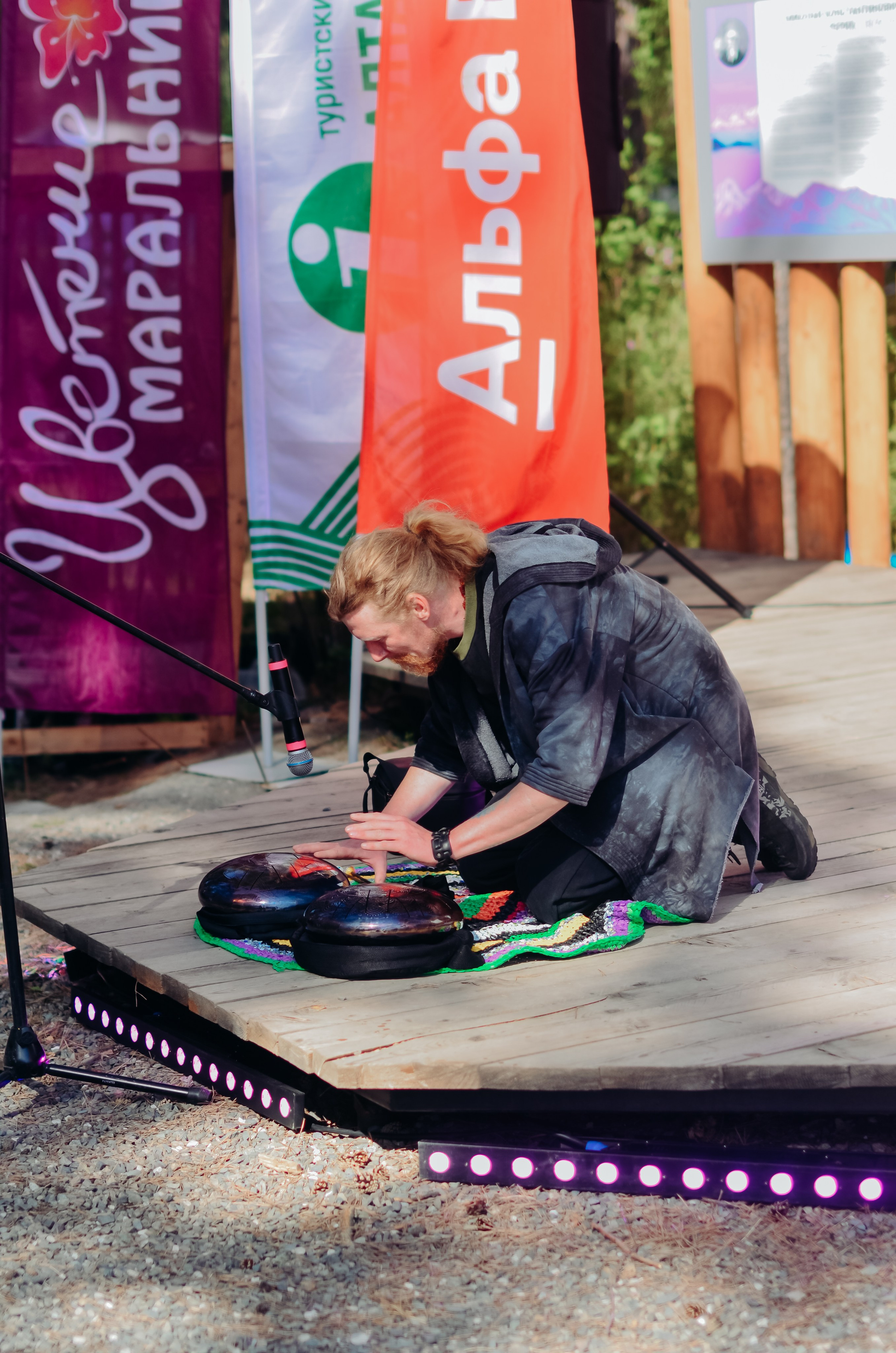 Фестиваль «Цветение Маральника на Алтае 2025». Фоторепортаж. Денисова Аля — фотограф для парных съемок и индивидуальных историй в Барнауле