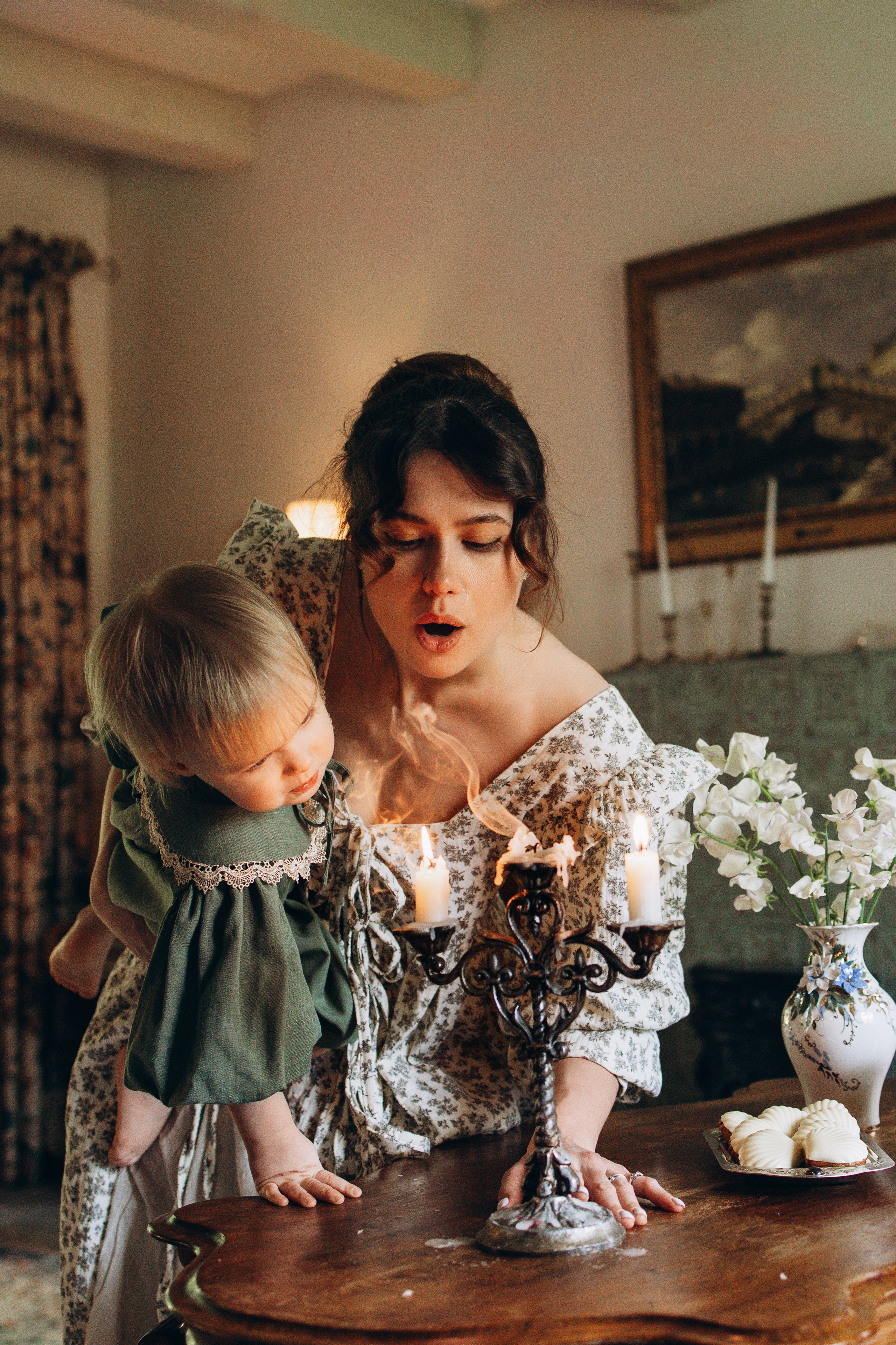 Художницы Настя и Тонечка в Villa Rossa. Семейный фотограф в Москве Марина Петра