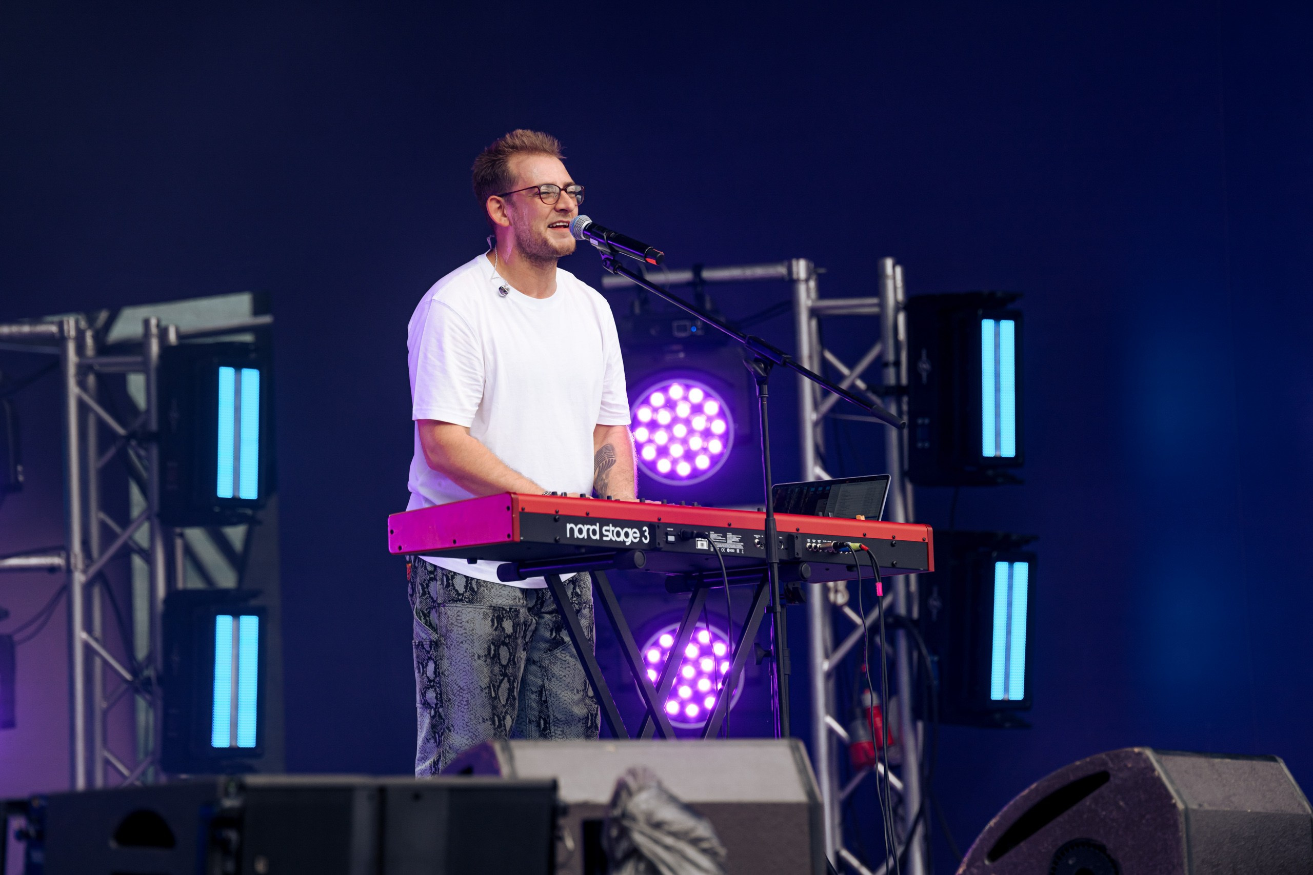 БЛОГЕРЫ РОССИИ. Максим Комаров — Профессиональный фотограф