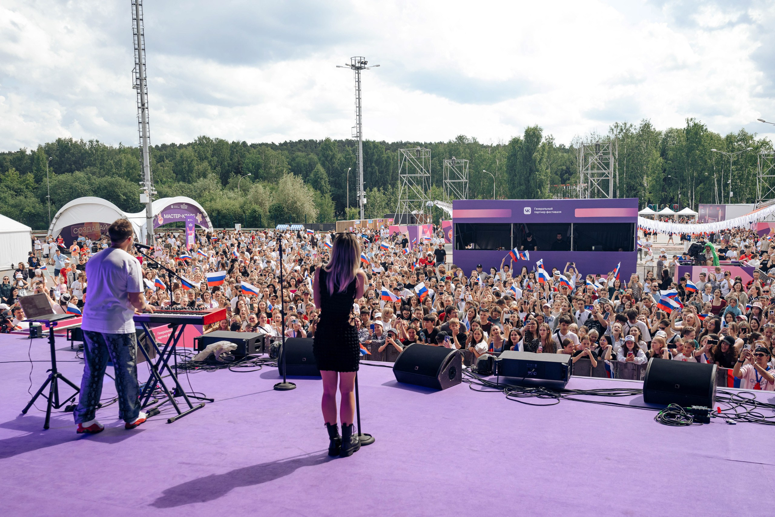 БЛОГЕРЫ РОССИИ. Максим Комаров — Профессиональный фотограф