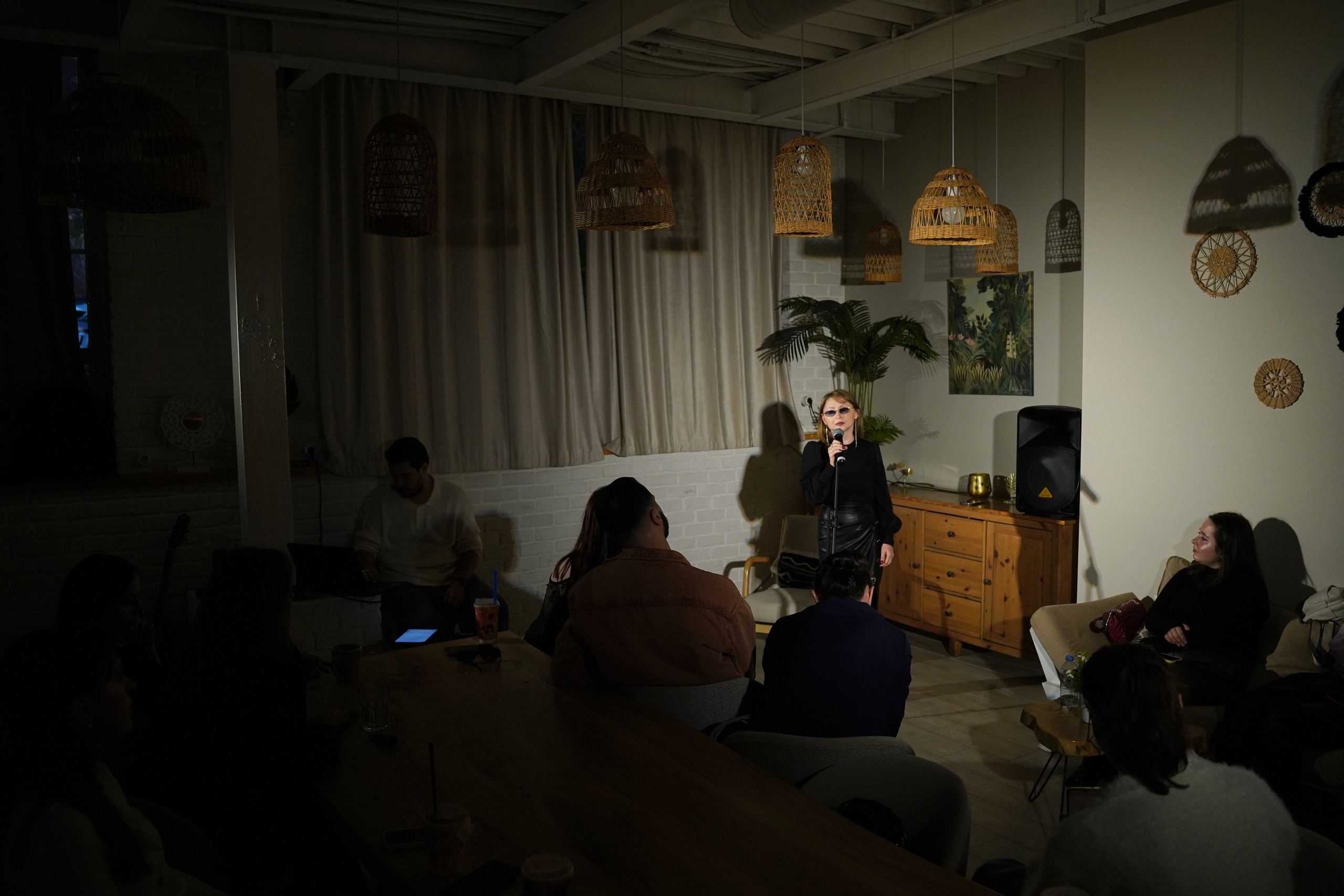 Квартирник. Фотограф