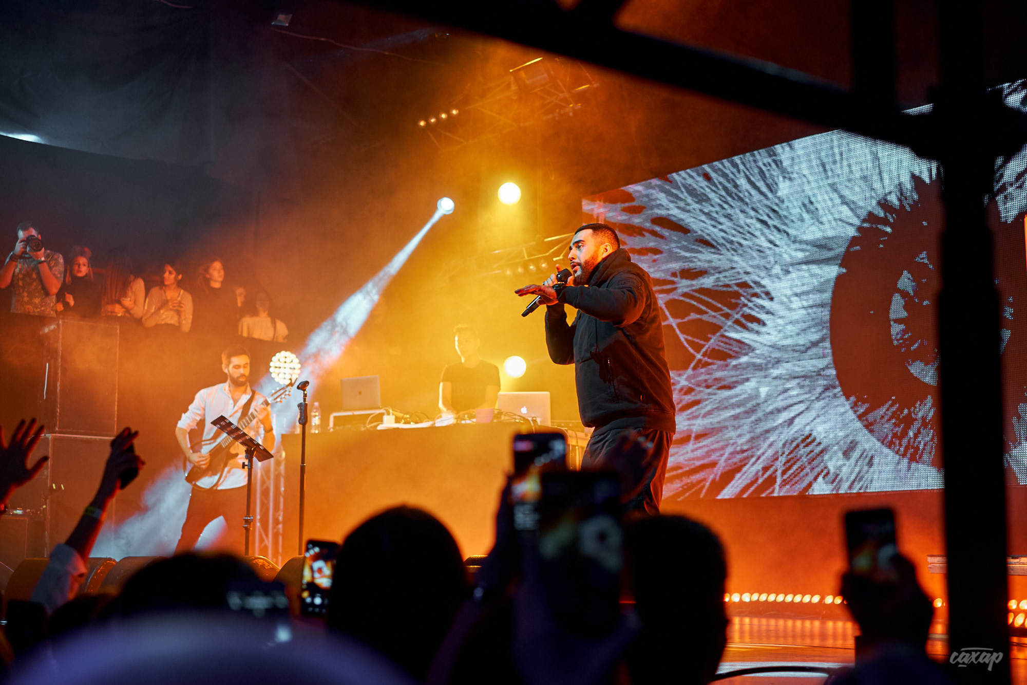 Jah Khalib, фото с концерта. Фотограф в Екатеринбурге Юра Сахар. Профессиональный фотограф в Екатеринбурге Юра Сахар