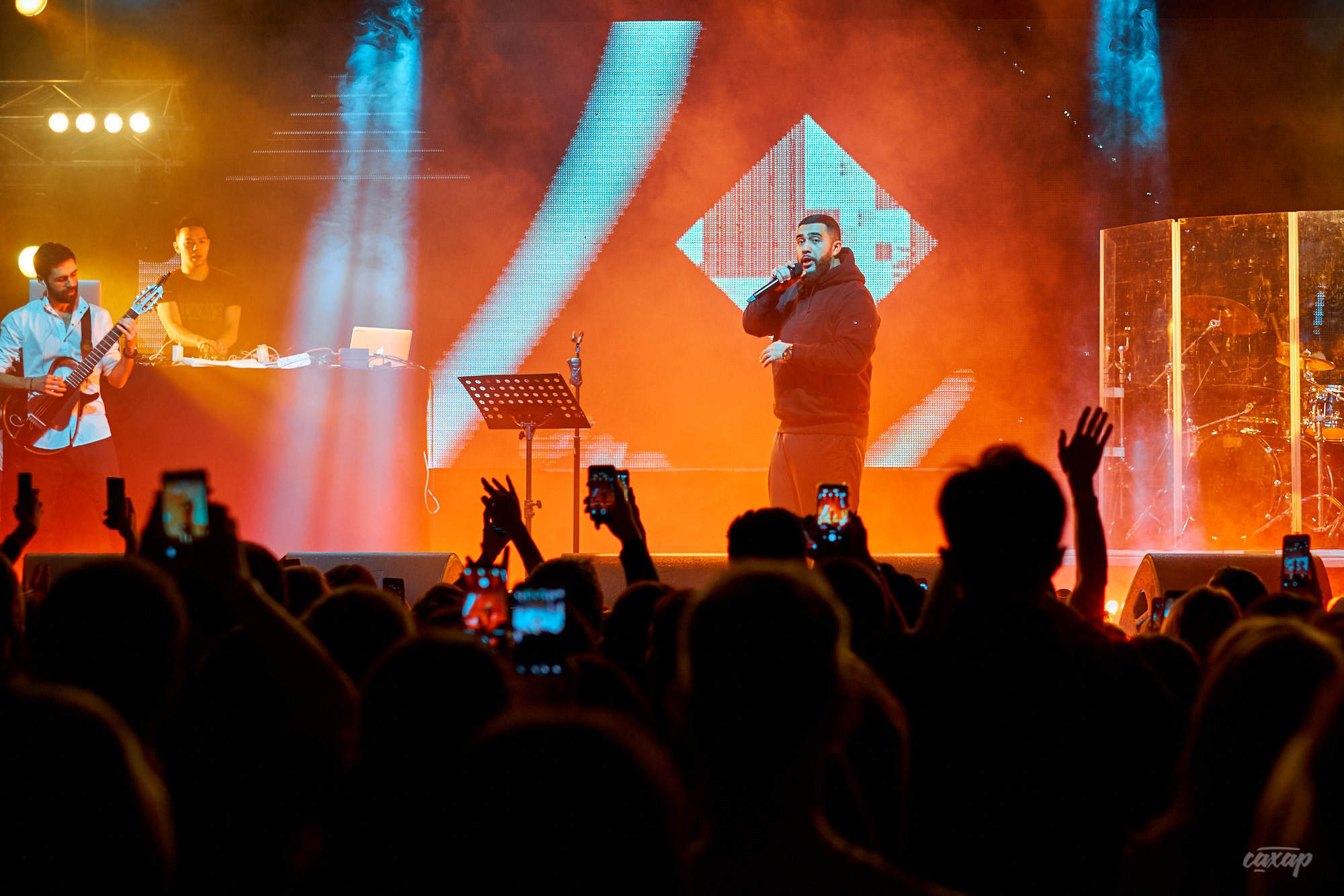 Jah Khalib, фото с концерта. Фотограф в Екатеринбурге Юра Сахар. Профессиональный фотограф в Екатеринбурге Юра Сахар