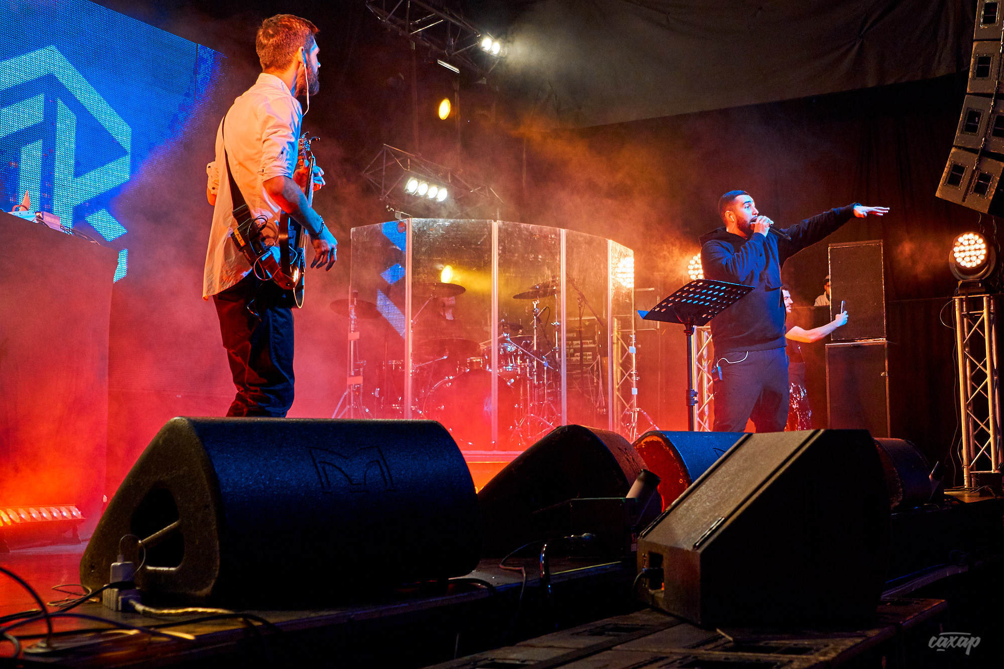 Jah Khalib, фото с концерта. Фотограф в Екатеринбурге Юра Сахар. Профессиональный фотограф в Екатеринбурге Юра Сахар