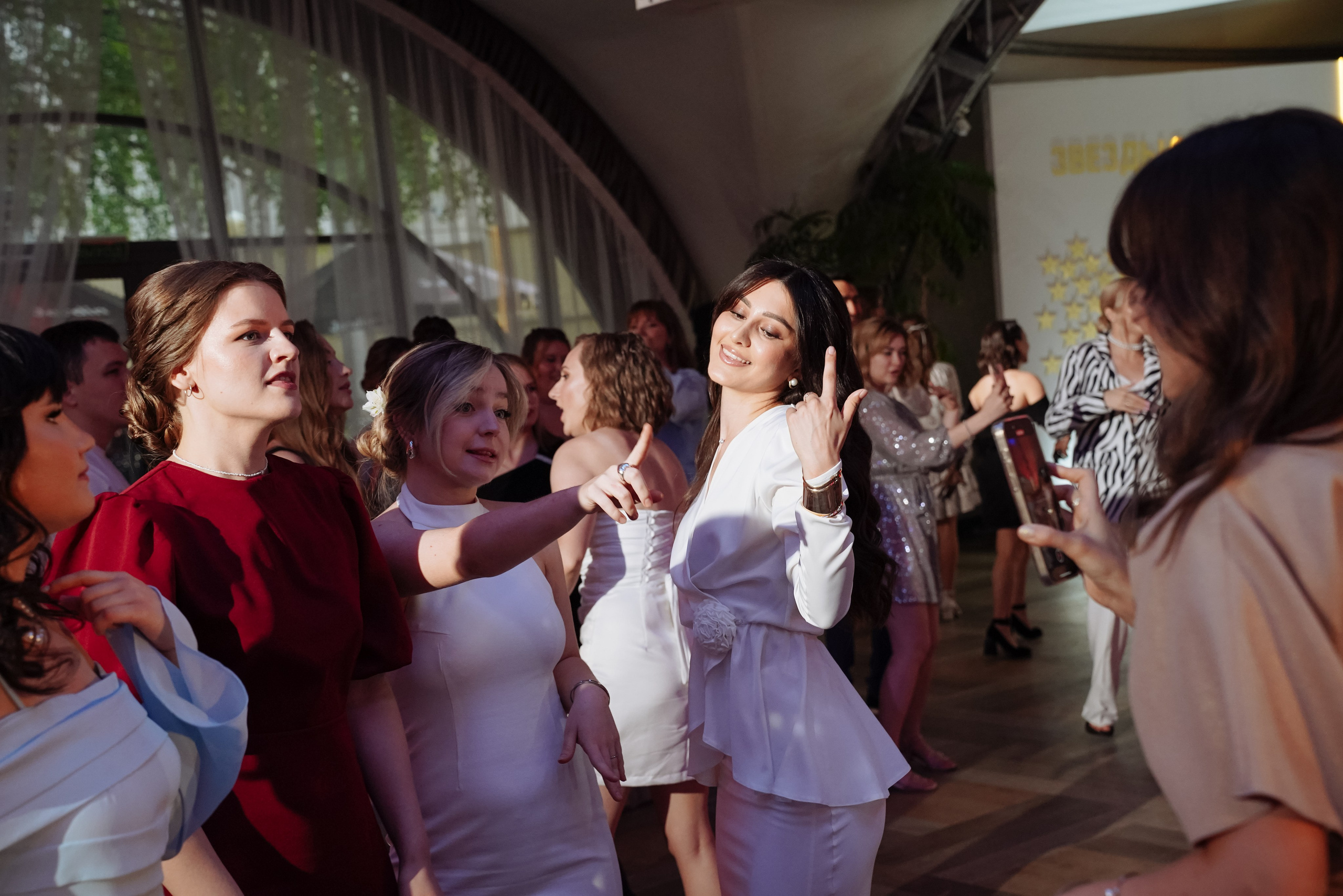 Выпускной. Фотограф Владимир Бурыкин