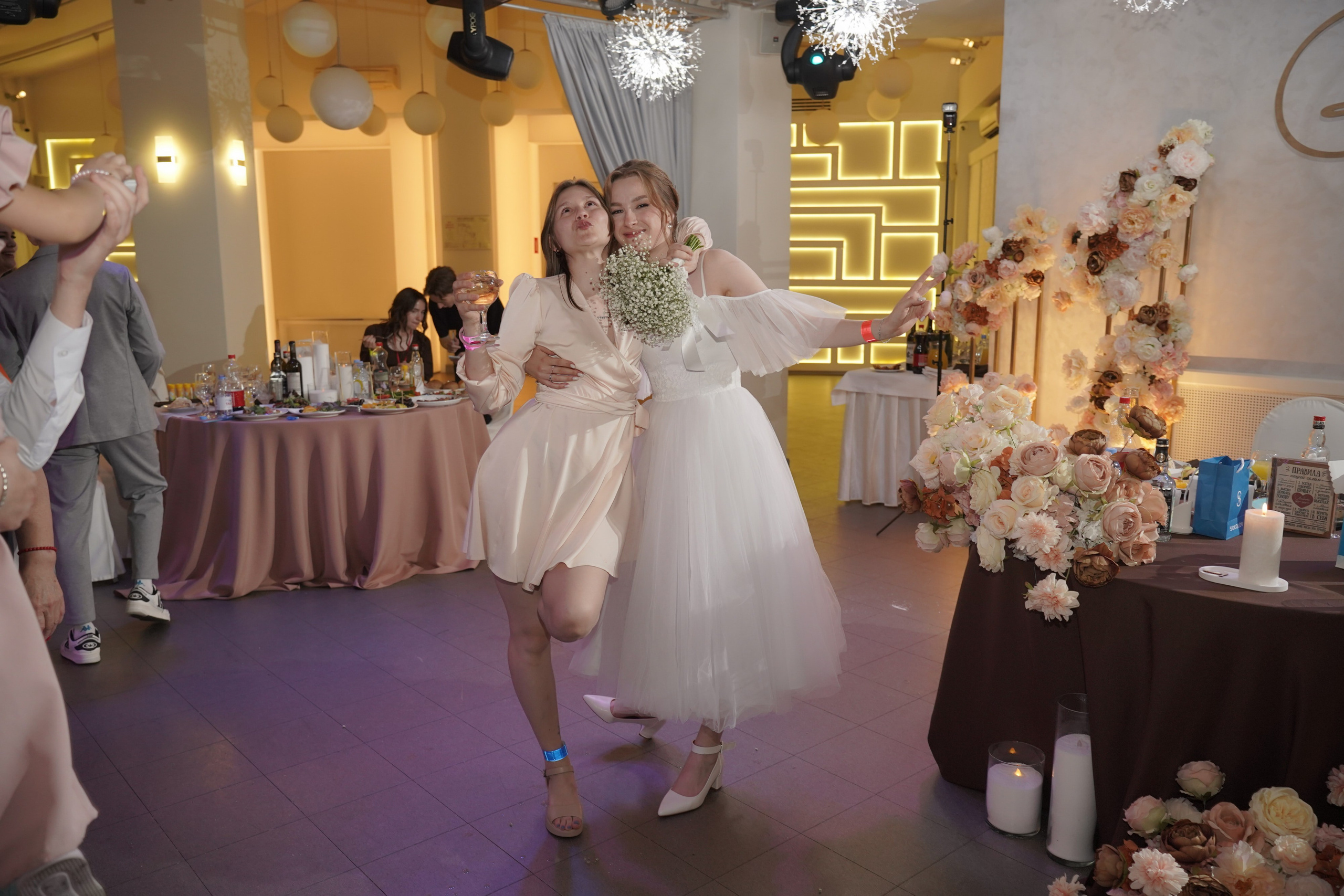 Банкет. Свадебный фотограф и видеооператор Андрей Любовинин