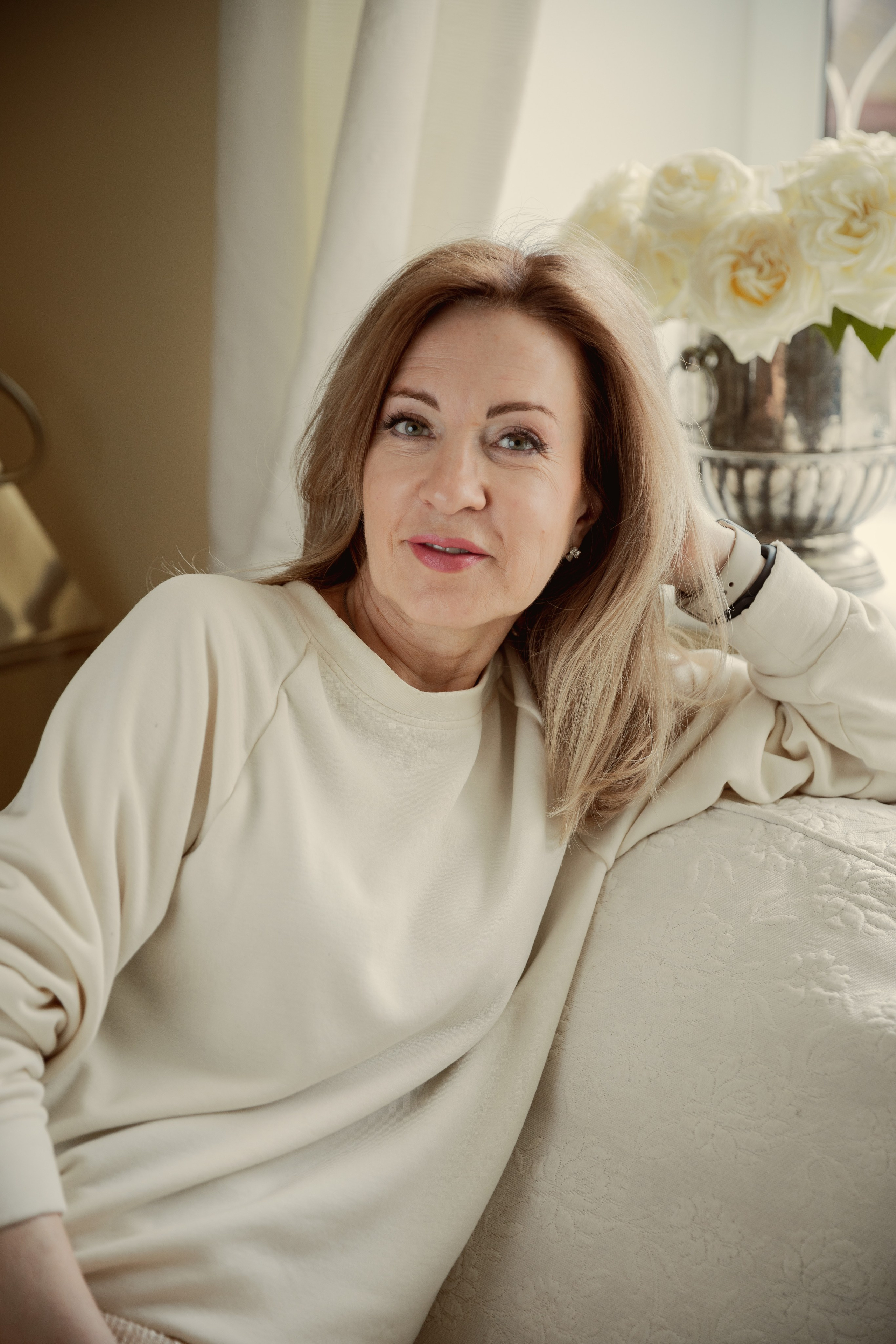 Семейная домашняя фотосессия. Индивидуальный и семейный фотограф Ирина Москвичёва