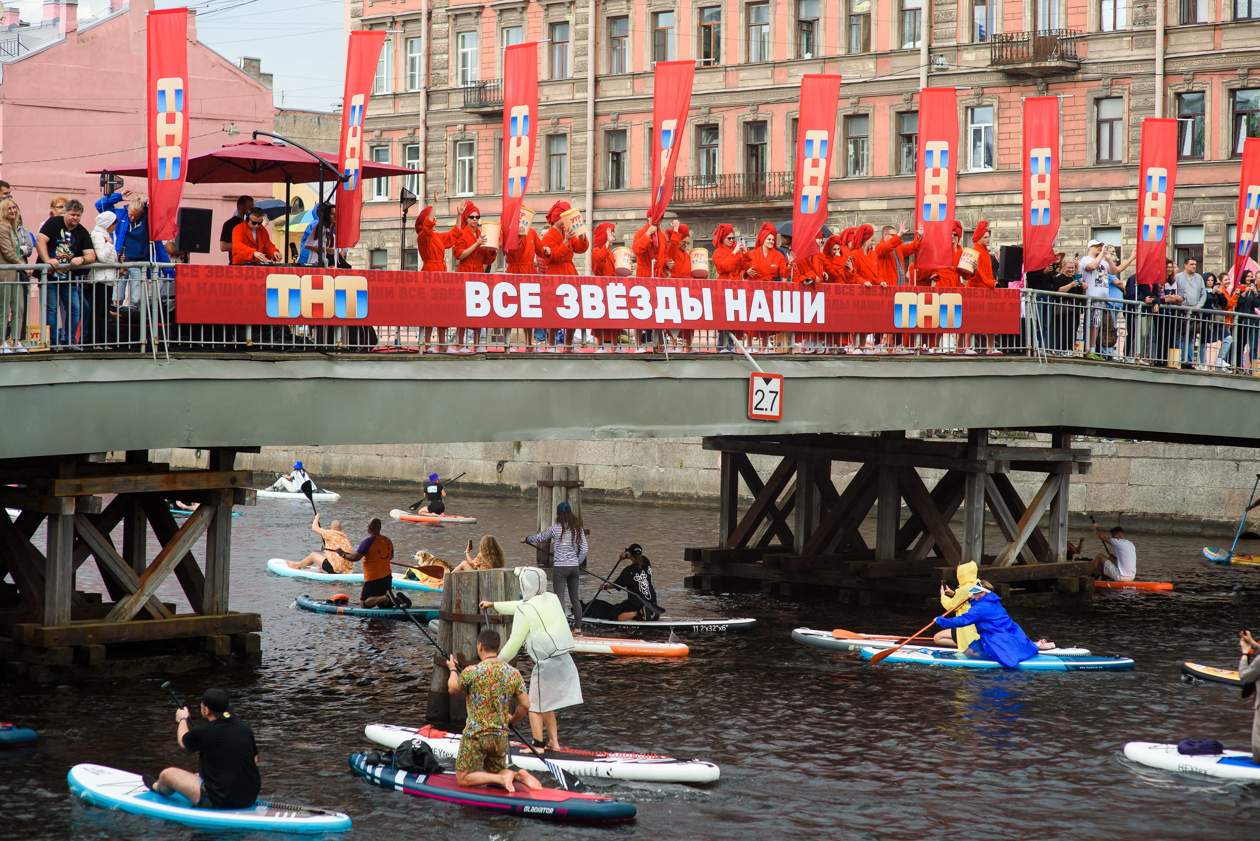 ТНТ Фонтанка SUP. Фотограф в Санкт-Петербурге — Эдуард Фазлетдинов | Репортаж, свадьбы, студия